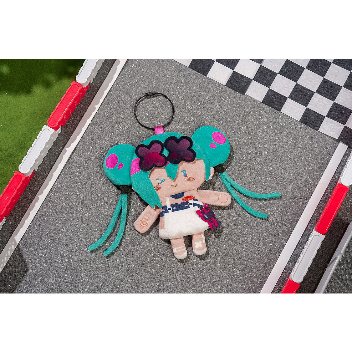 【新品即納】[GDS] 初音ミク レーシングVer. 2025 ストラップポーチB 初音ミク GTプロジェクト GoodSmile Moment(グッドスマイルモーメント)(20260430)