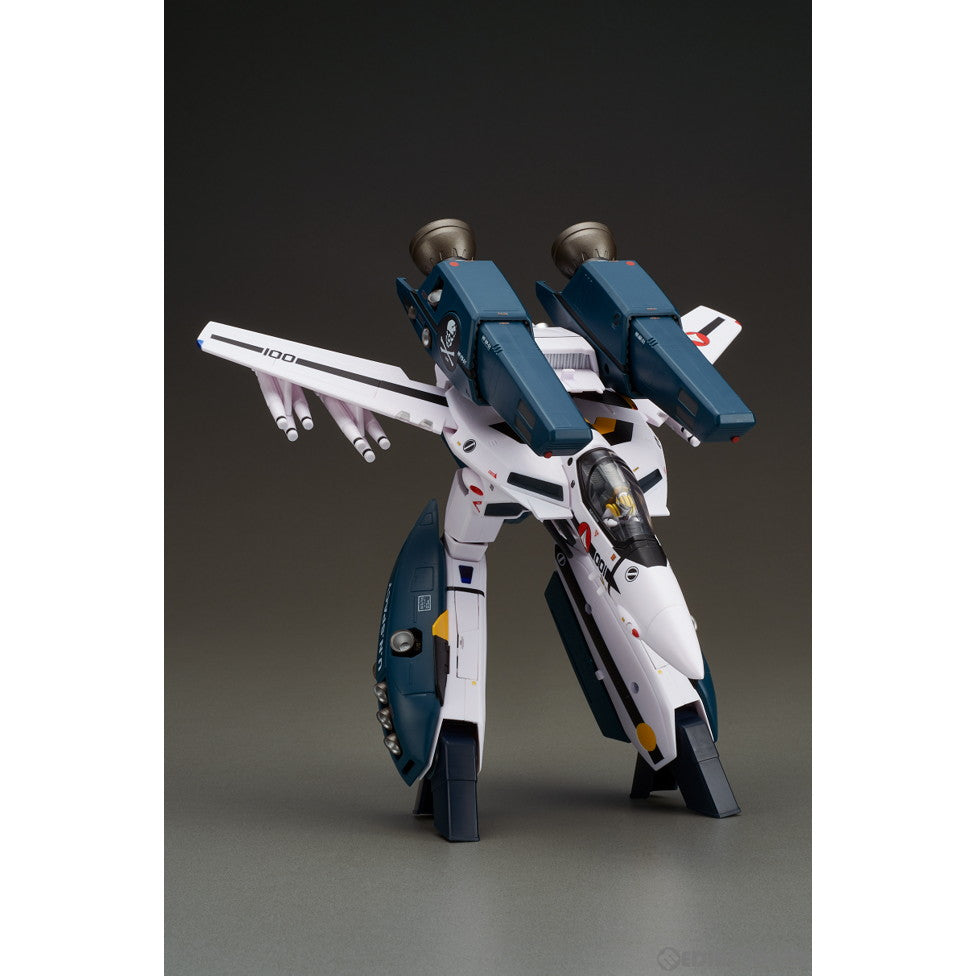 新品即納】[TOY](再販)1/60 完全変形 VF-1S ストライクバルキリー ロイ・フォッカースペシャル movie ver. 超時空要塞マクロス  愛・おぼえていますか 完成トイ アルカディア