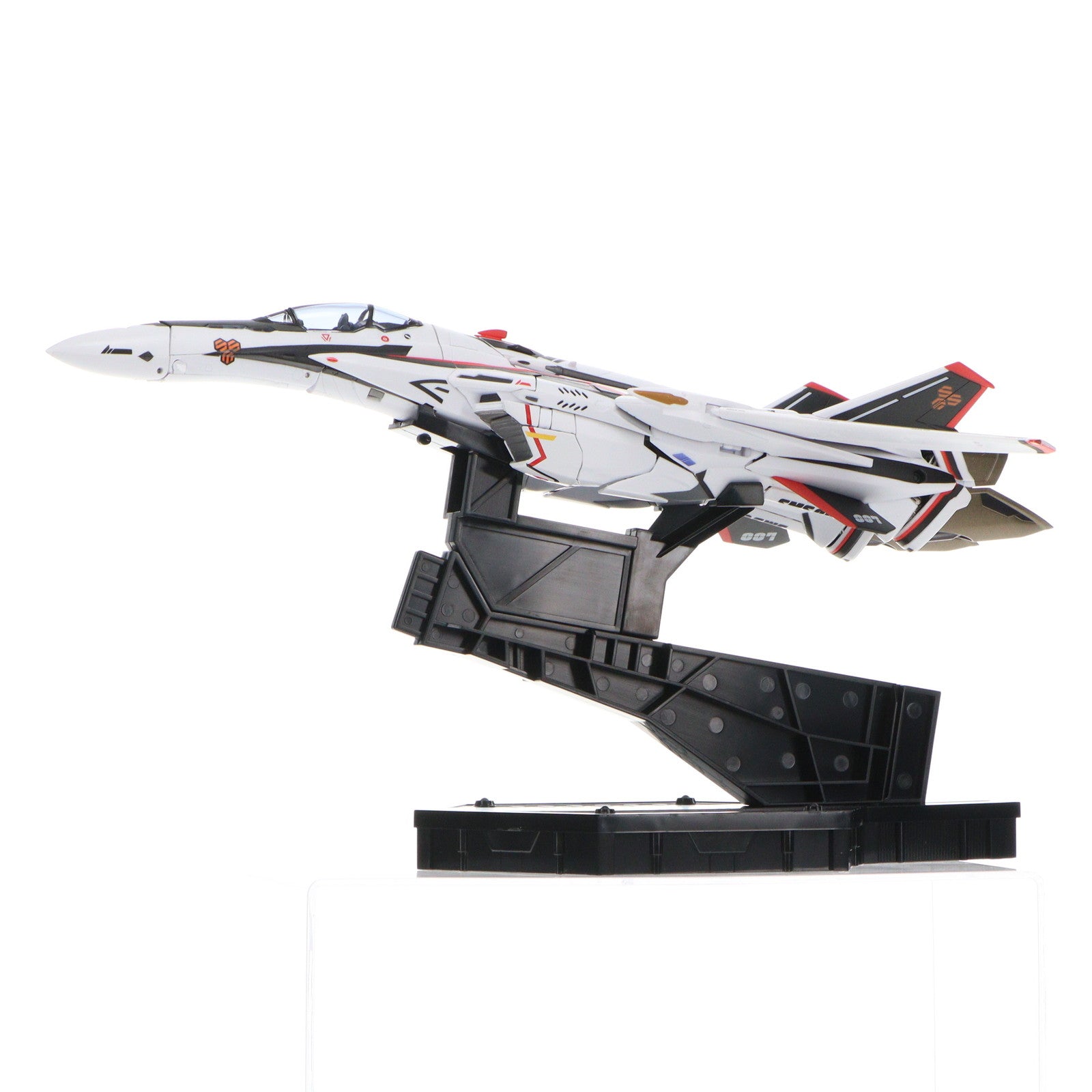 【中古即納】[TOY] 魂ウェブ商店限定 DX超合金 VF-25F トルネードメサイアバルキリー(早乙女アルト機) リバイバルVer. 劇場版マクロスF(フロンティア) 虚空歌姫～イツワリノウタヒメ～ 完成トイ バンダイスピリッツ(20250523)