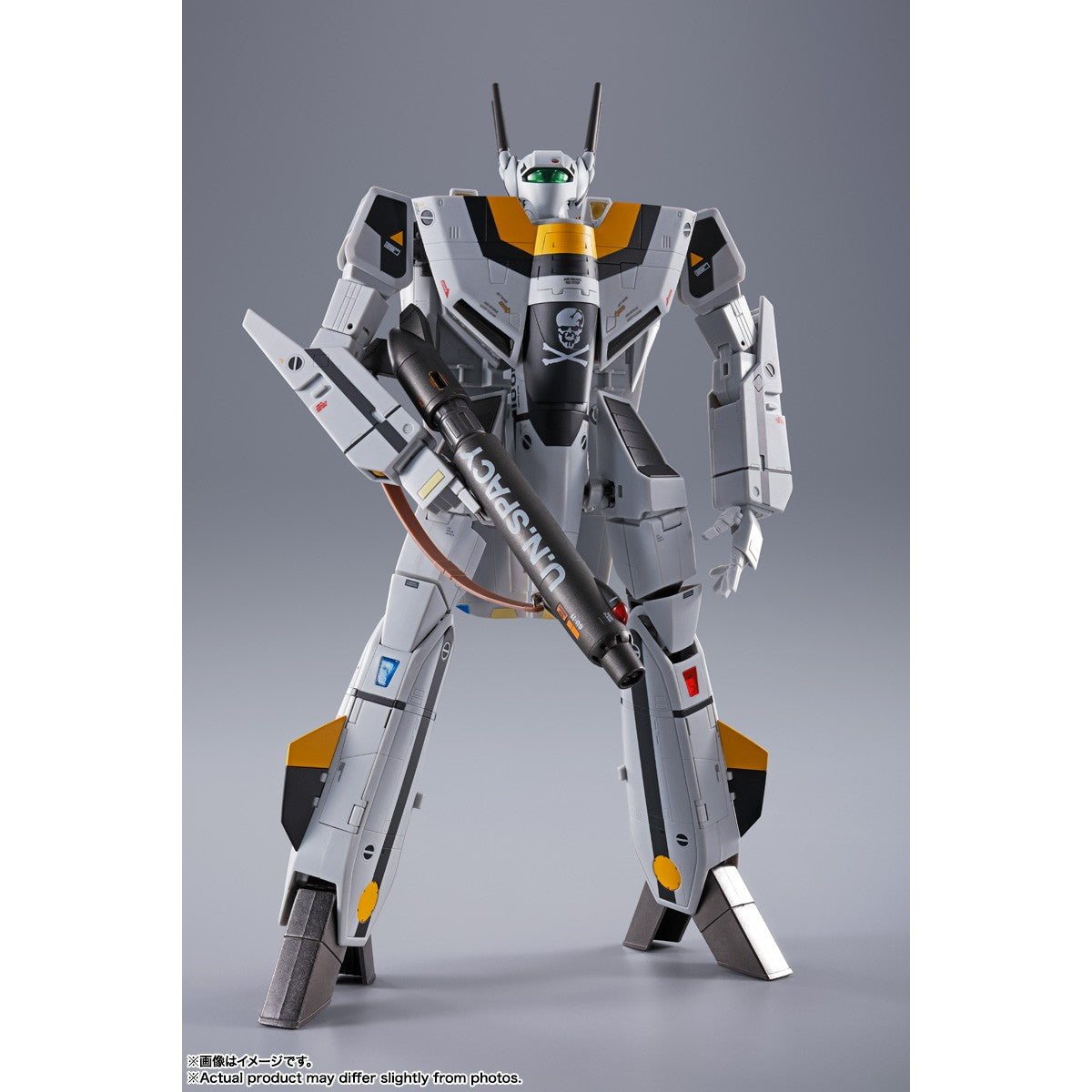 【予約安心出荷】[TOY] DX超合金 VF-1S バルキリー ロイ・フォッカースペシャル リバイバルVer. 超時空要塞マクロス 完成トイ バンダイスピリッツ(2026年8月)