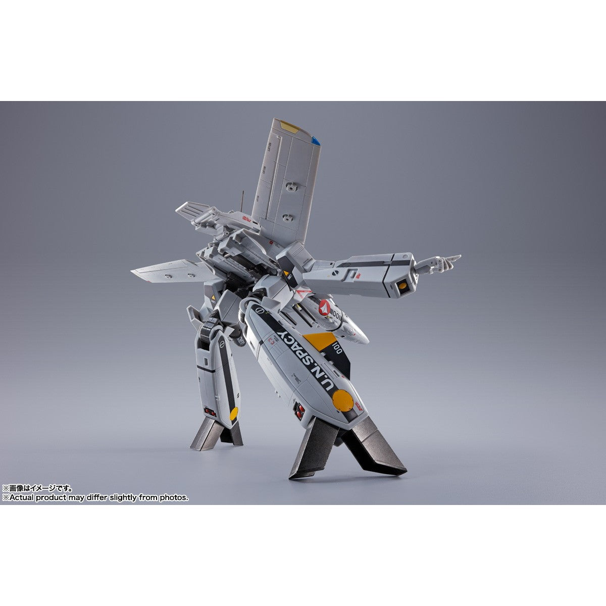【予約安心出荷】[TOY] DX超合金 VF-1S バルキリー ロイ・フォッカースペシャル リバイバルVer. 超時空要塞マクロス 完成トイ バンダイスピリッツ(2026年8月)