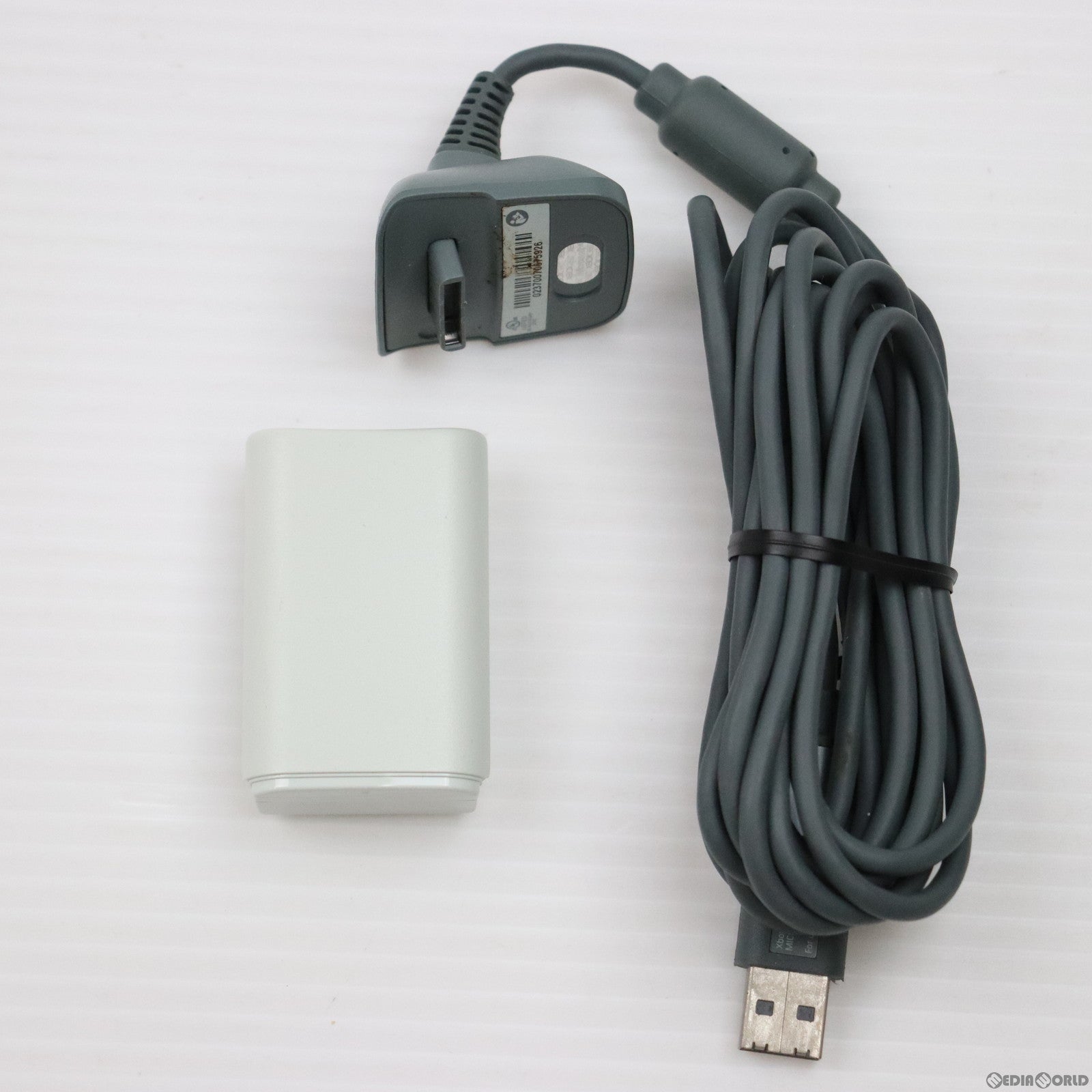 【中古即納】[ACC][Xbox360] Xbox360 プレイ&チャージキット マイクロソフト(B4Y-00025)(20051210)