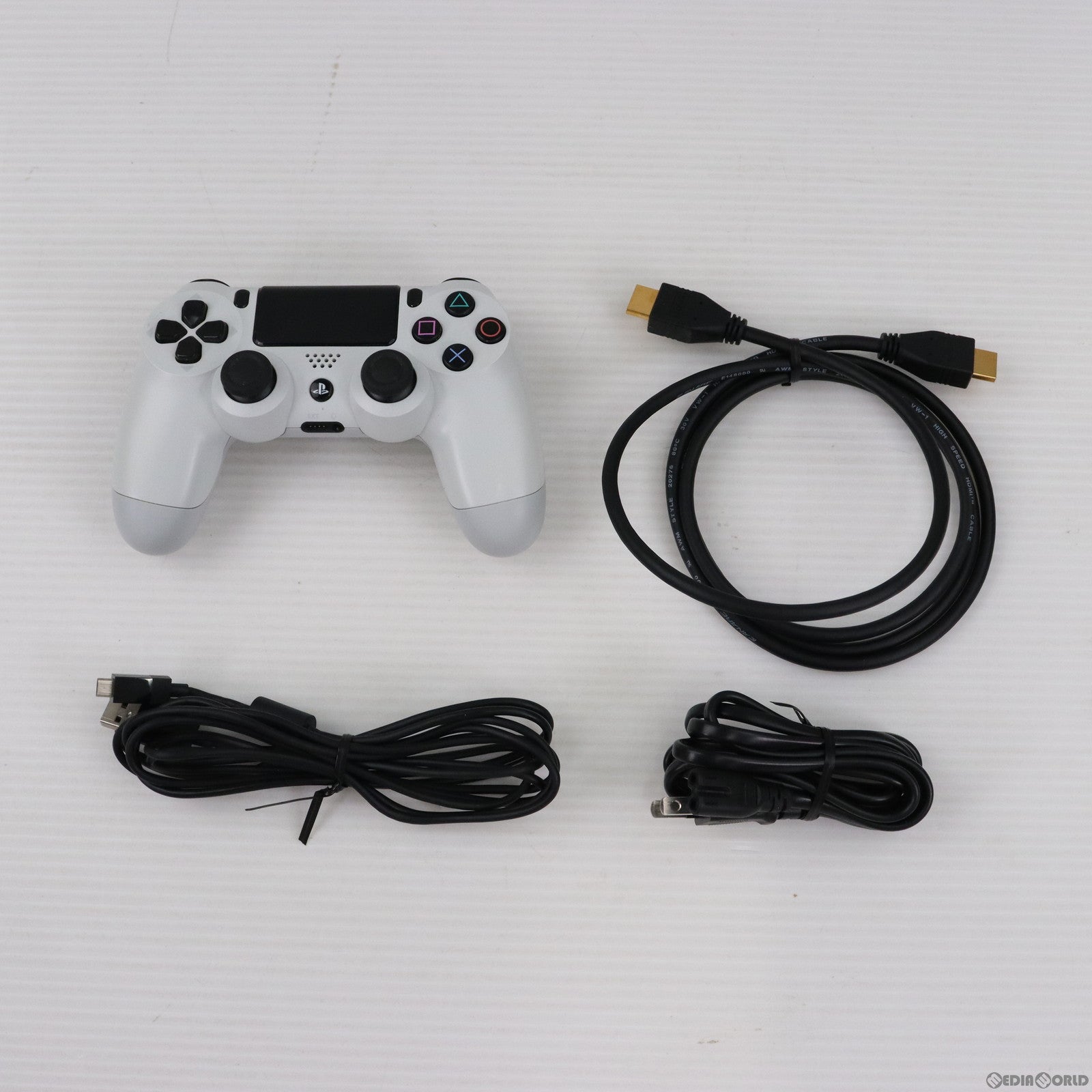 【中古即納】[本体][PS4]プレイステーション4 PlayStation4 グレイシャー・ホワイト HDD500GB(CUH-1100AB02)(20141009)