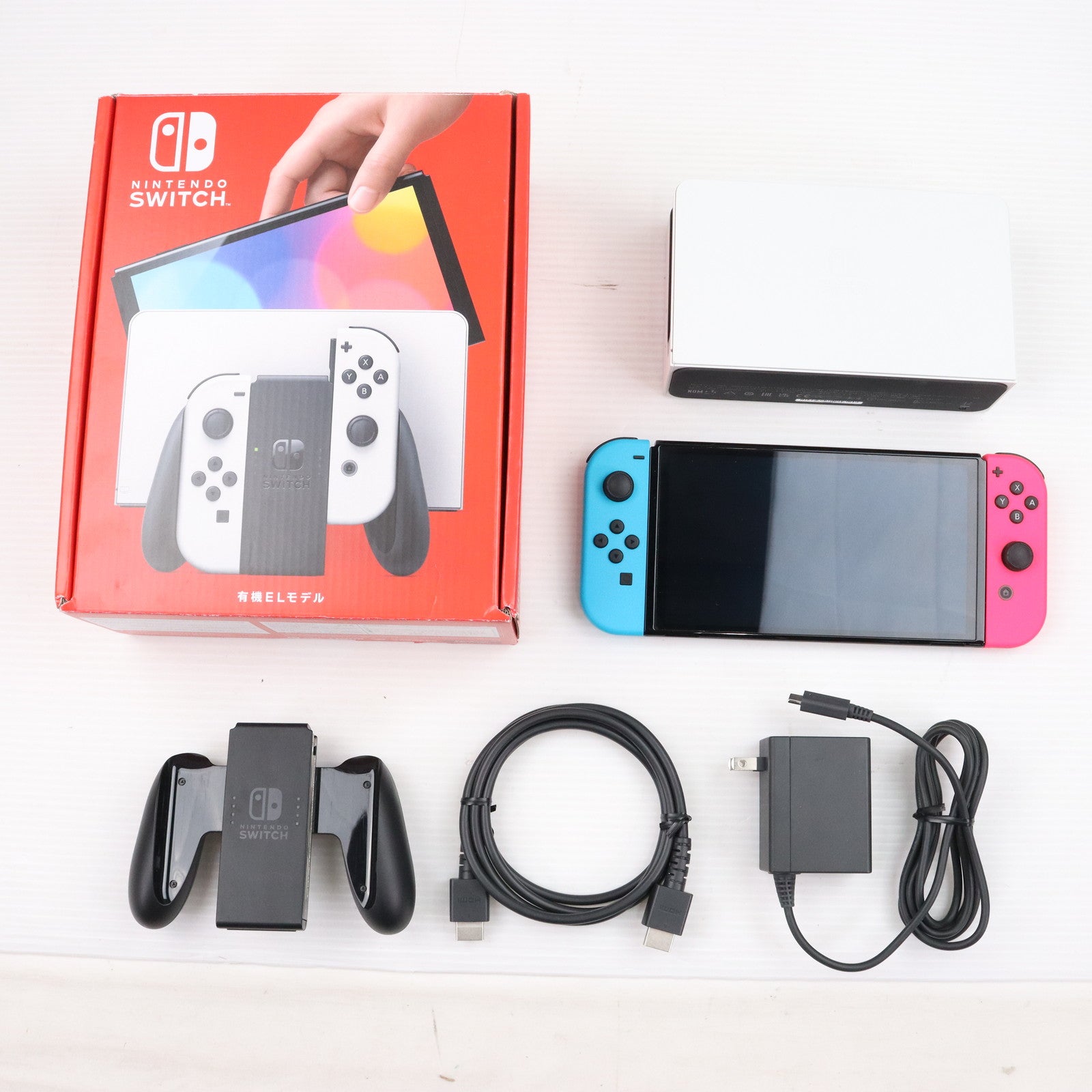 中古即納】[Switch](本体)Nintendo Switch(有機ELモデル) ニンテンドースイッチ Joy-Con(L)/(R)  ホワイト(HEG-S-KAAAA)