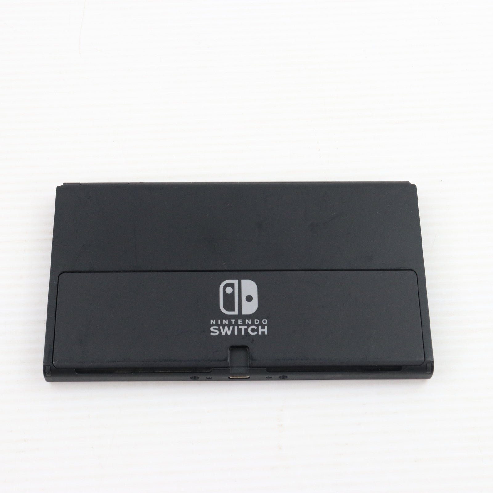 【中古即納】[Switch](本体)Nintendo Switch(有機ELモデル) ニンテンドースイッチ Joy-Con(L)/(R)  ホワイト(HEG-S-KAAAA)(20211008)