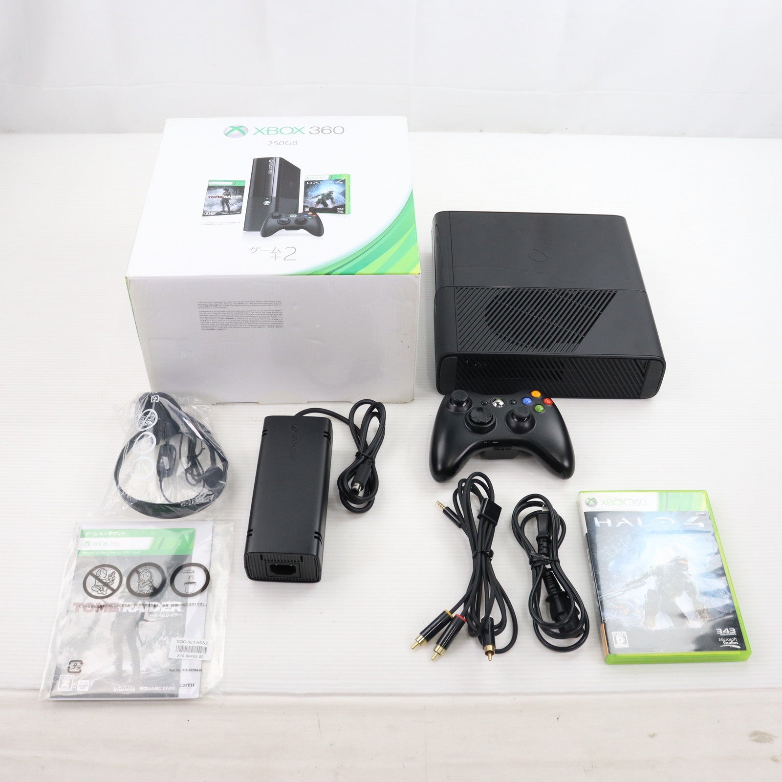 【中古即納】[Xbox360](本体)Xbox360 250GB バリューパック(N2V-00019)(20130919)