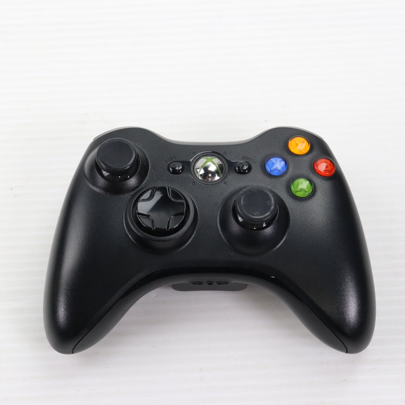 【中古即納】[Xbox360](本体)Xbox360 250GB バリューパック(N2V-00019) 日本マイクロソフト (20130919)