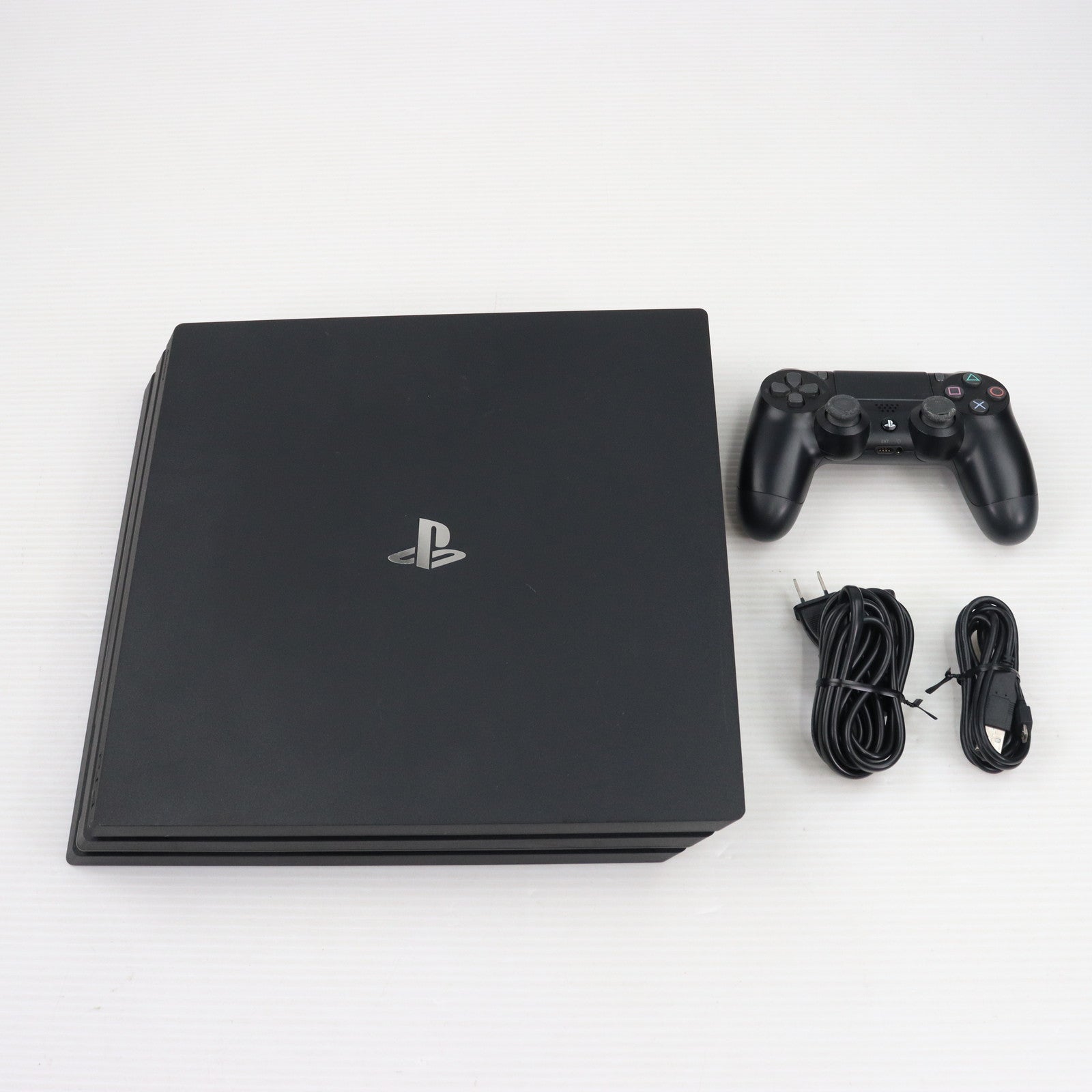 【中古即納】[本体][PS4]プレイステーション4 プロ PlayStation4 Pro ジェット・ブラック 1TB(CUH-7000BB01)(20161110)