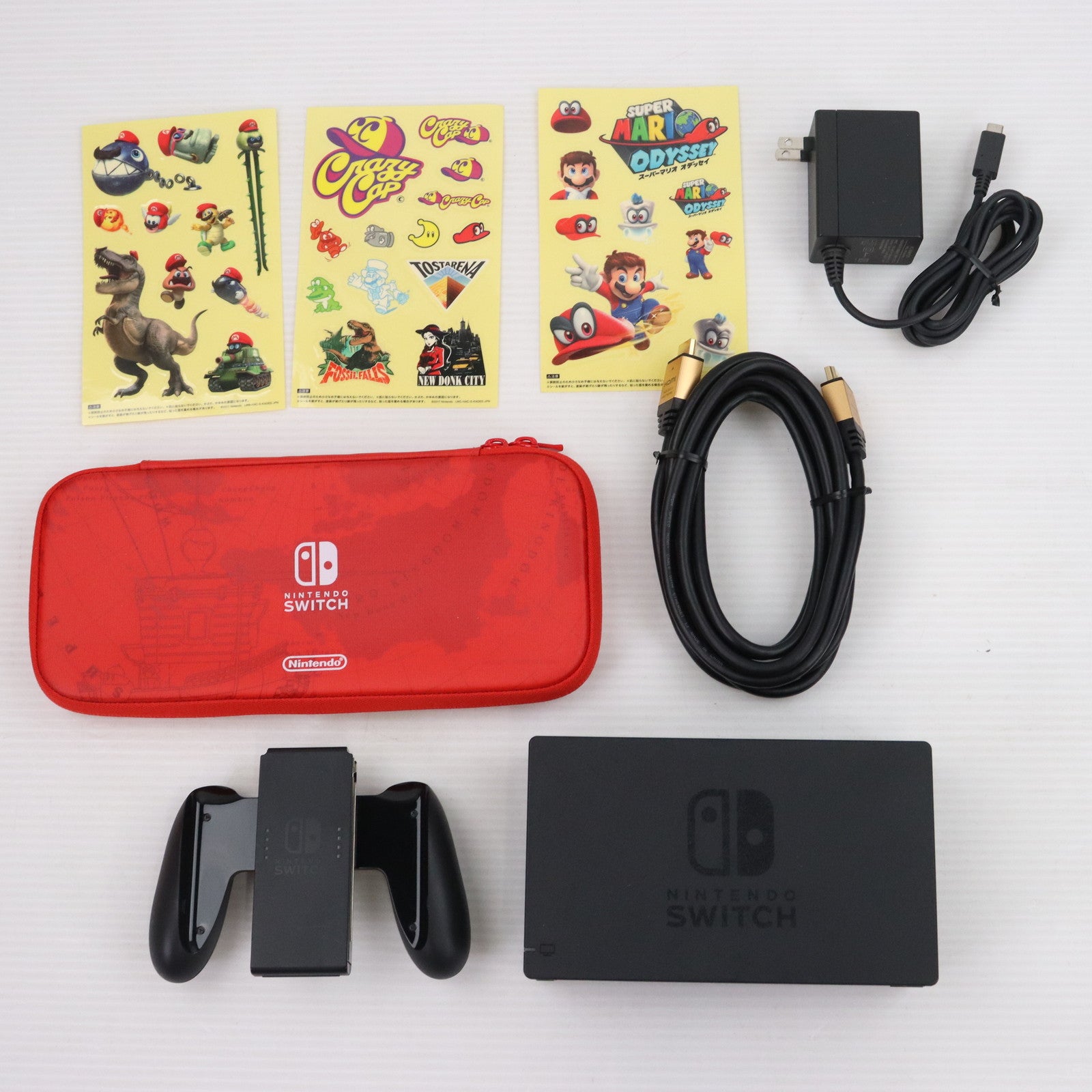 【中古即納】[本体][Switch](保護フィルム無し)Nintendo Switch(ニンテンドースイッチ) スーパーマリオ  オデッセイセット(HAC-S-KADEE)(20171027)