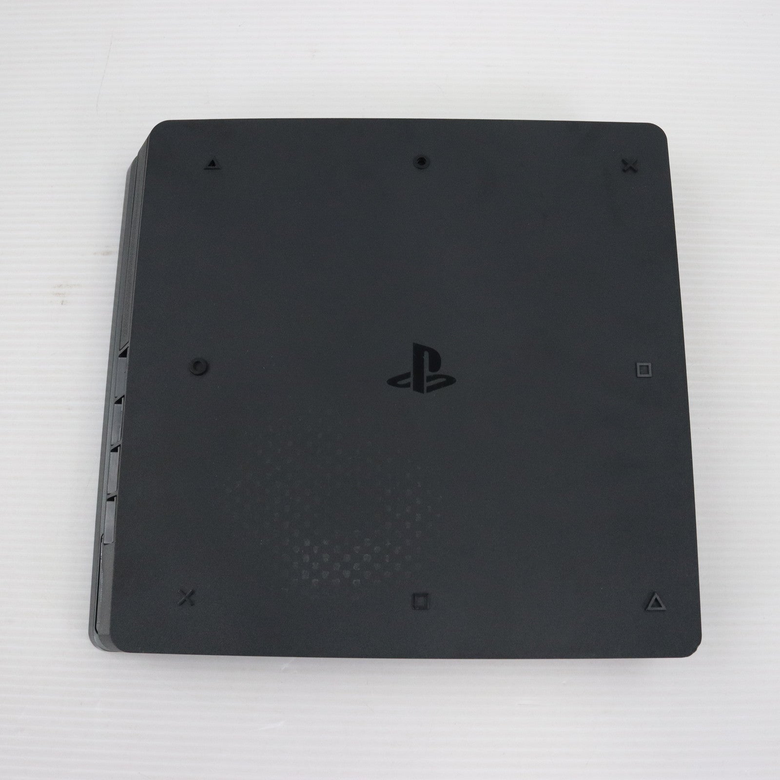 【中古即納】[PS4](本体)プレイステーション4 PlayStation4 Days of Play(デイズ オブ プレイ) Limited Edition 1TB(CUH-2200BBZR) ソニー・インタラクティブエンタテインメント (20190607)