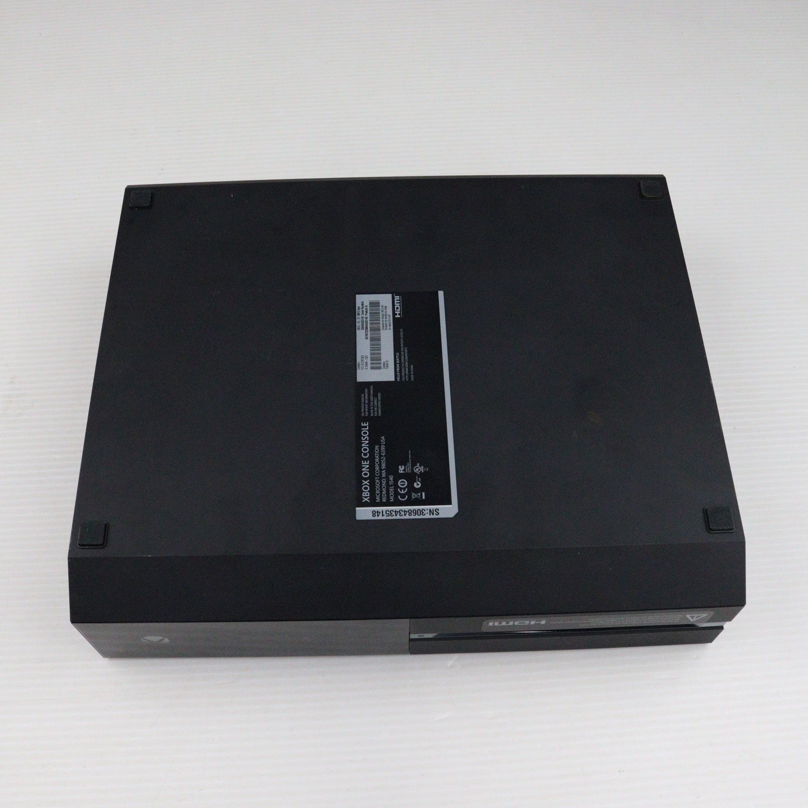 【中古即納】[本体][XboxOne]Xbox One (エックスボックス ワン)(5C5-00019)(20140904)