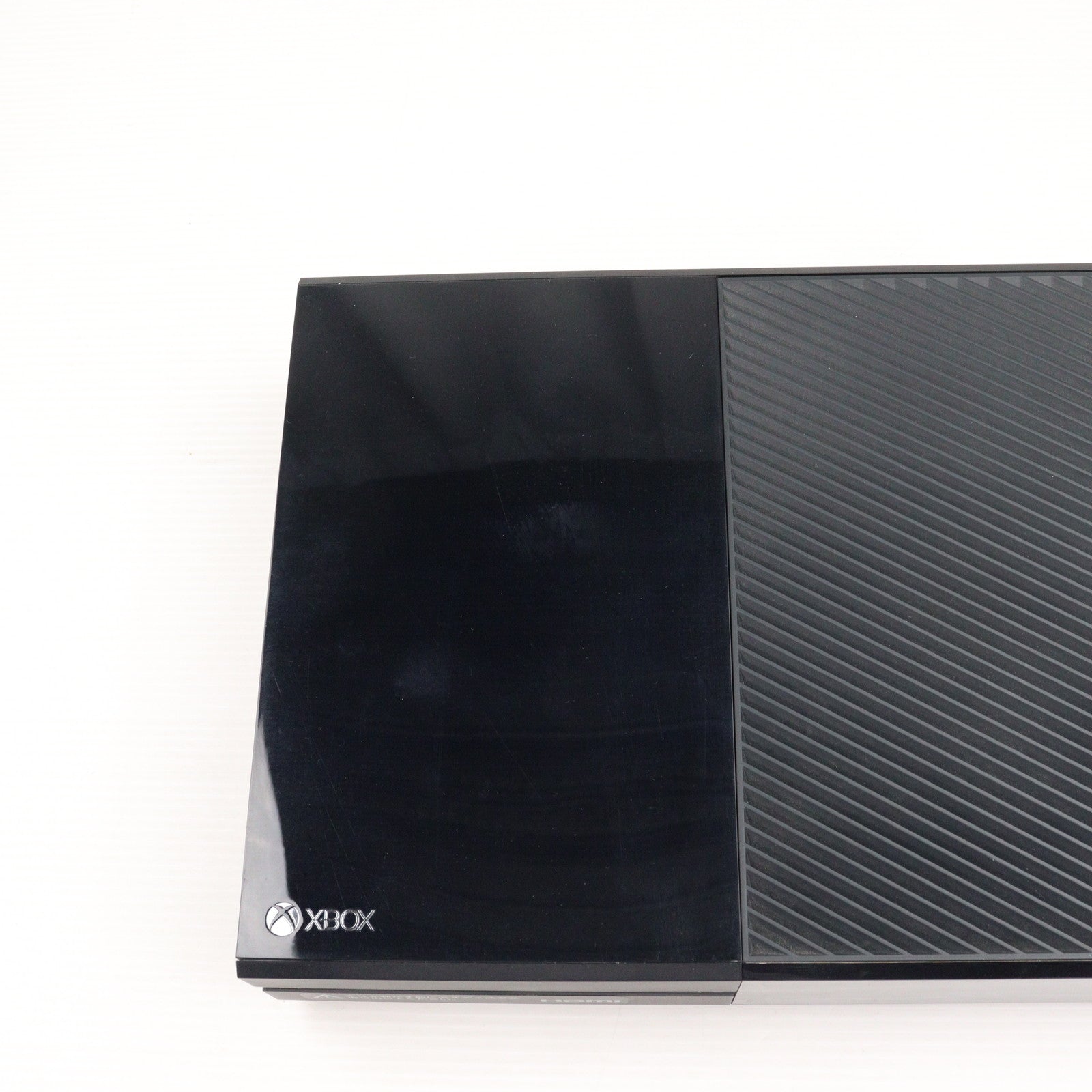 【中古即納】[本体][XboxOne] Xbox One (エックスボックス ワン) (5C5-00019) (20140904)