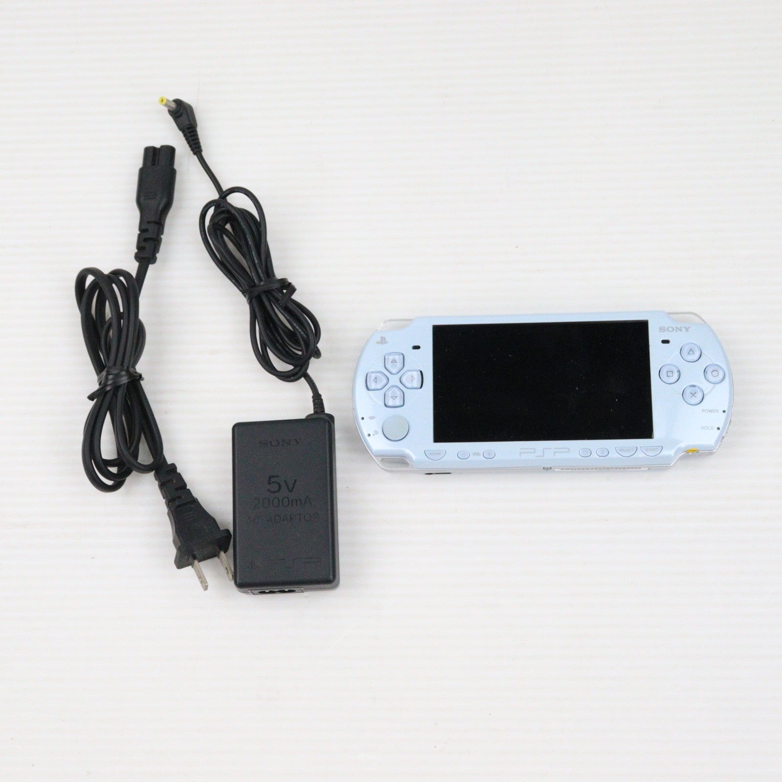 【中古即納】[PSP](本体)プレイステーション・ポータブル フェリシア・ブルー(PSP-2000FB) ソニー・コンピュータエンタテインメント (20070920)