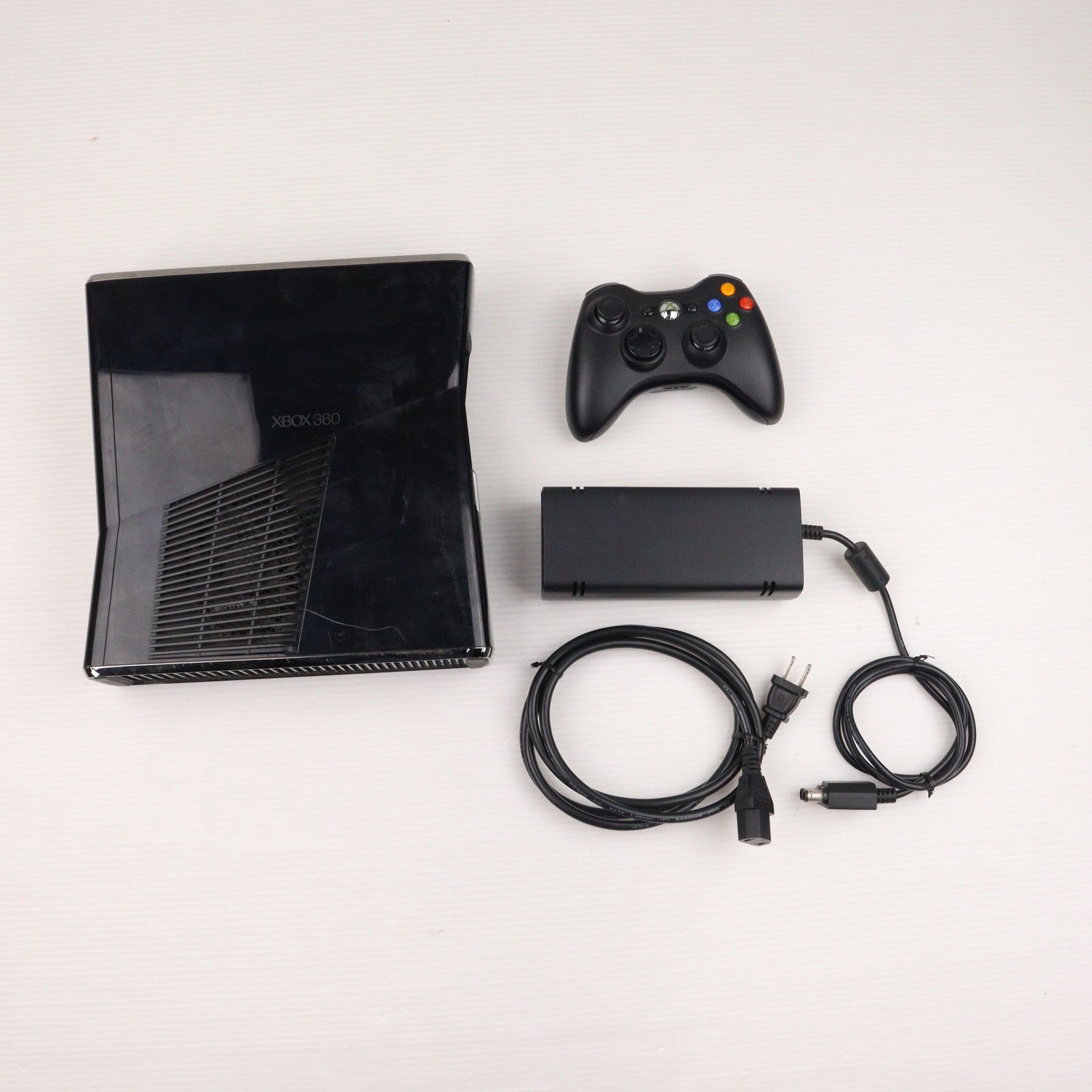 【中古即納】[本体][Xbox360]Xbox360 250GB(RKH-00014)(20100624)