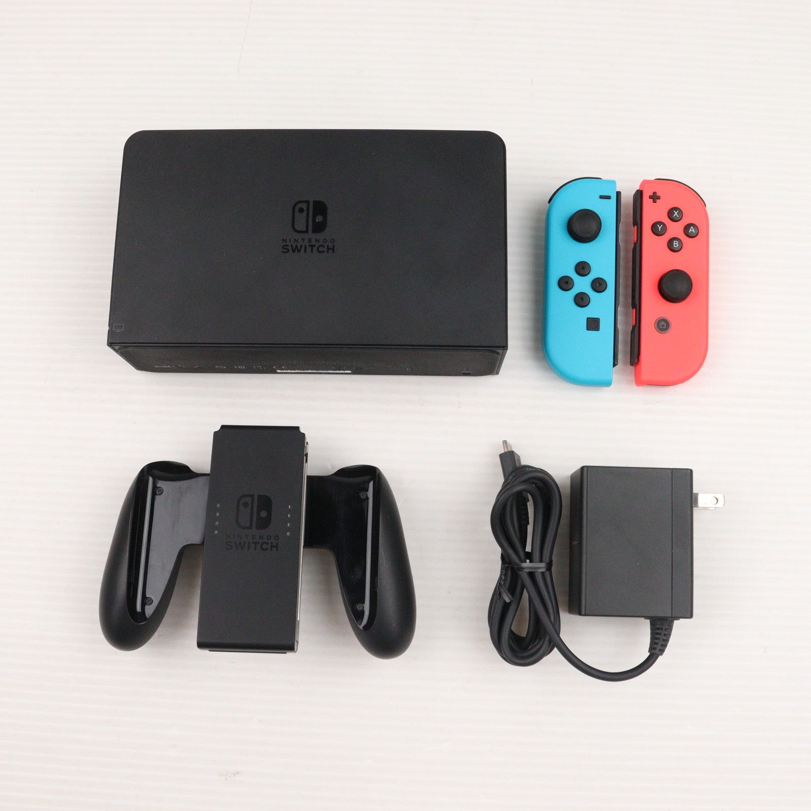 中古即納】[Switch](本体)Nintendo Switch(有機ELモデル) ニンテンドースイッチ Joy-Con(L) ネオンブルー/(R)  ネオンレッド(HEG-S-KABAA)