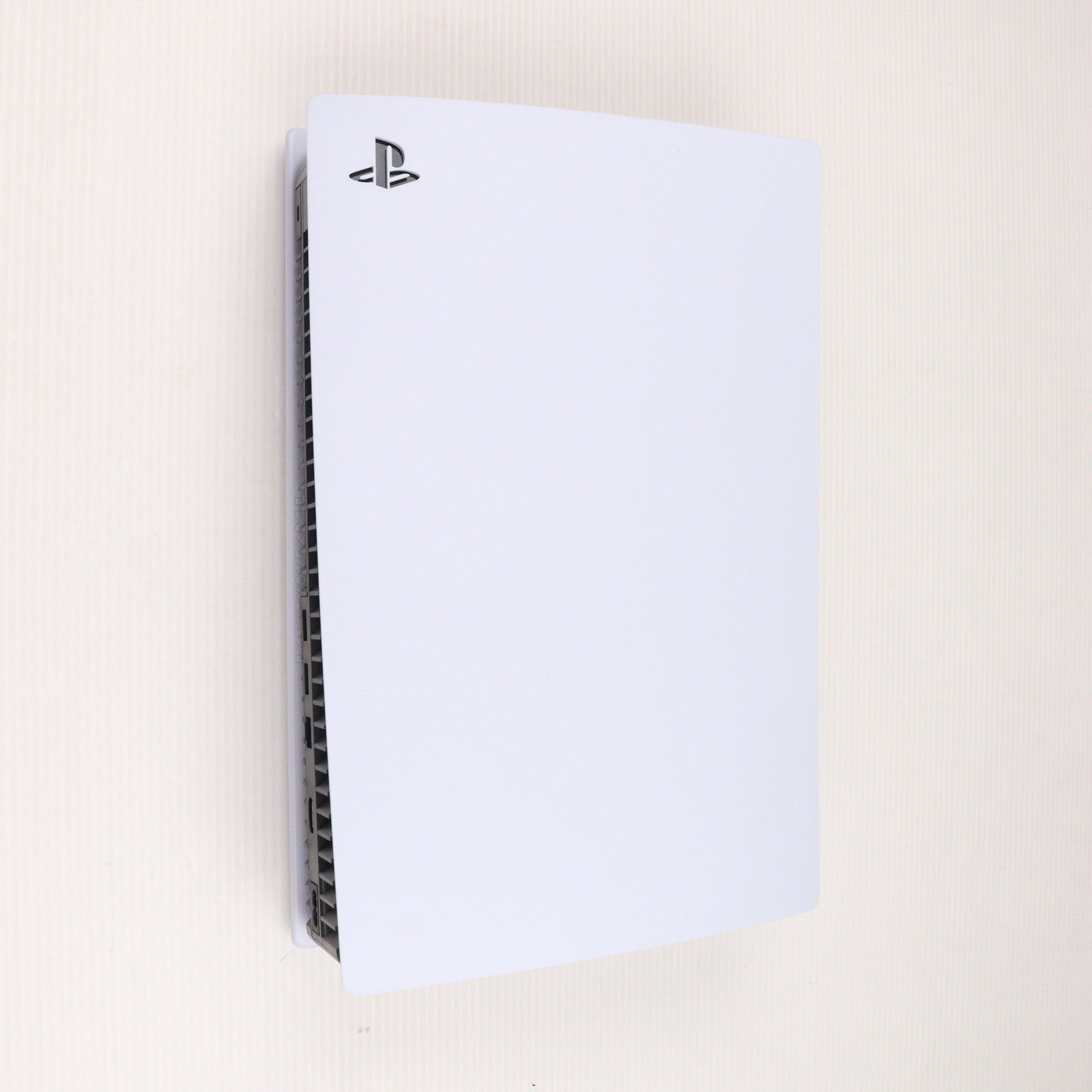 【中古即納】[PS5] (本体)プレイステーション5 PlayStation5(CFI-1200A01)(20220915)