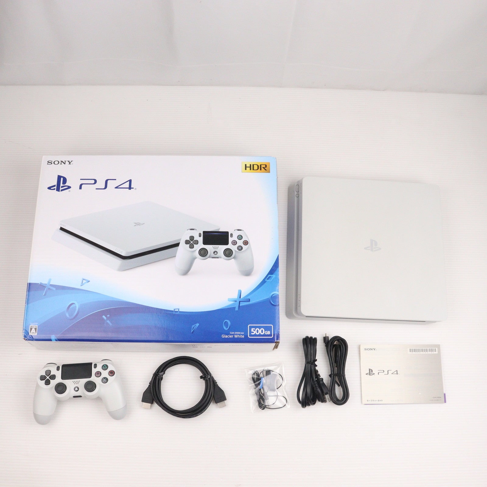 【中古即納】[PS4] (本体) プレイステーション4 PlayStation4 グレイシャー・ホワイト  HDD500GB(CUH-2100AB02)(20170729)