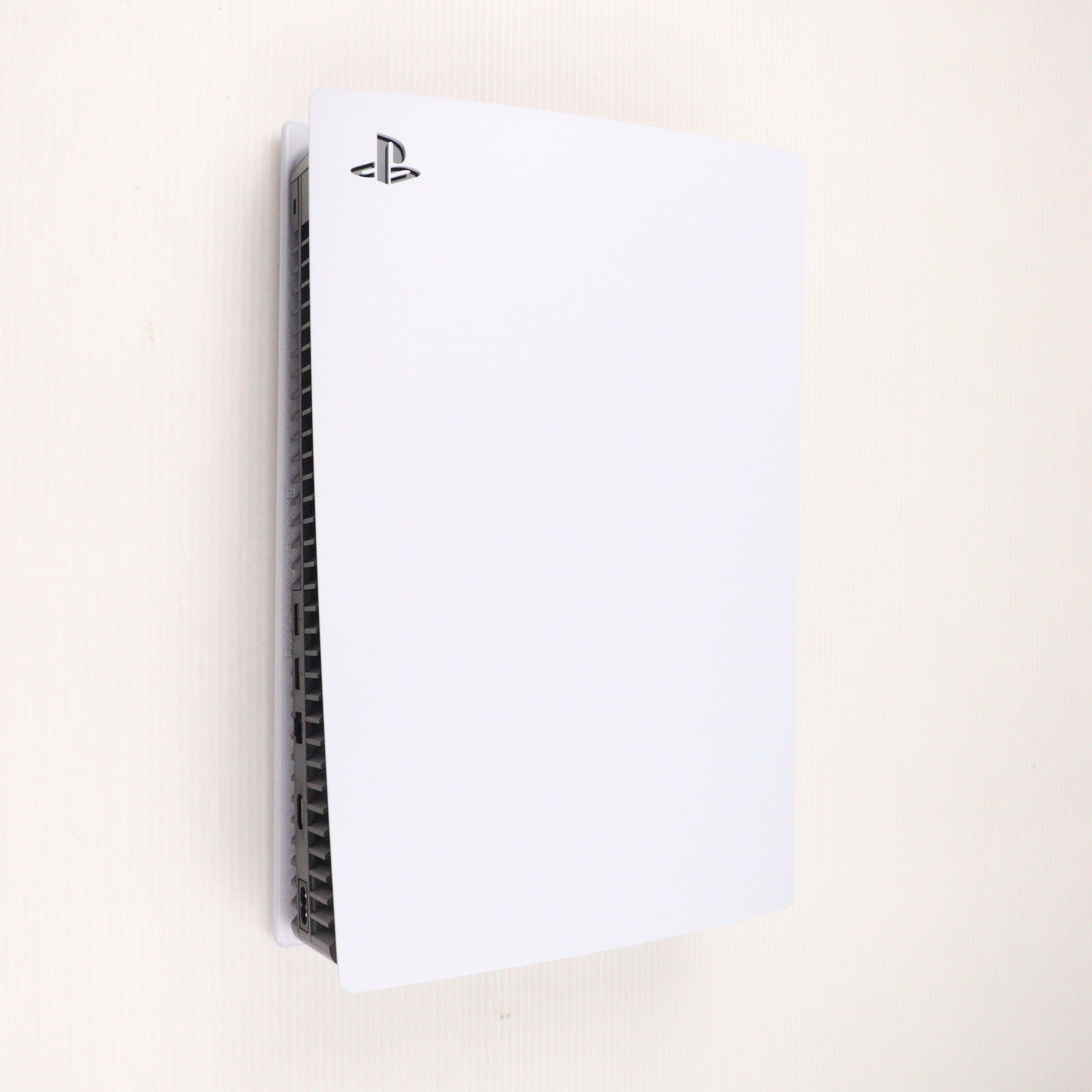 【中古即納】[PS5] (本体) プレイステーション5 PlayStation5(CFI-1000A01)(20201112)