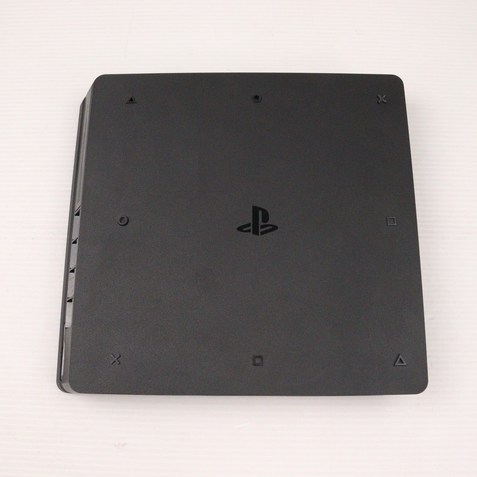 【中古即納】[PS4] (本体) プレイステーション4 PlayStation4 ジェット・ブラック HDD500GB(CUH-2200AB01)(20180702)