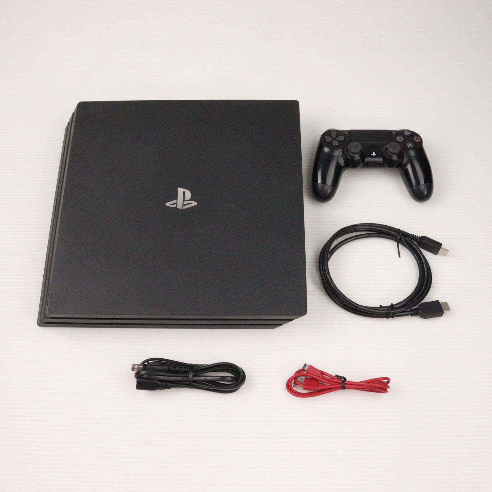 中古即納】[PS4](本体) プレイステーション4 プロ PlayStation4 Pro ジェット・ブラック 2TB(CUH-7200CB01)