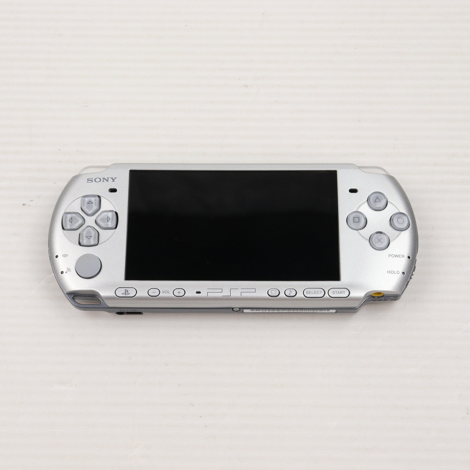 【中古即納】[PSP] (本体) PSP プレイステーション・ポータブル ミスティック・シルバー(PSP-3000MS)(20081016)