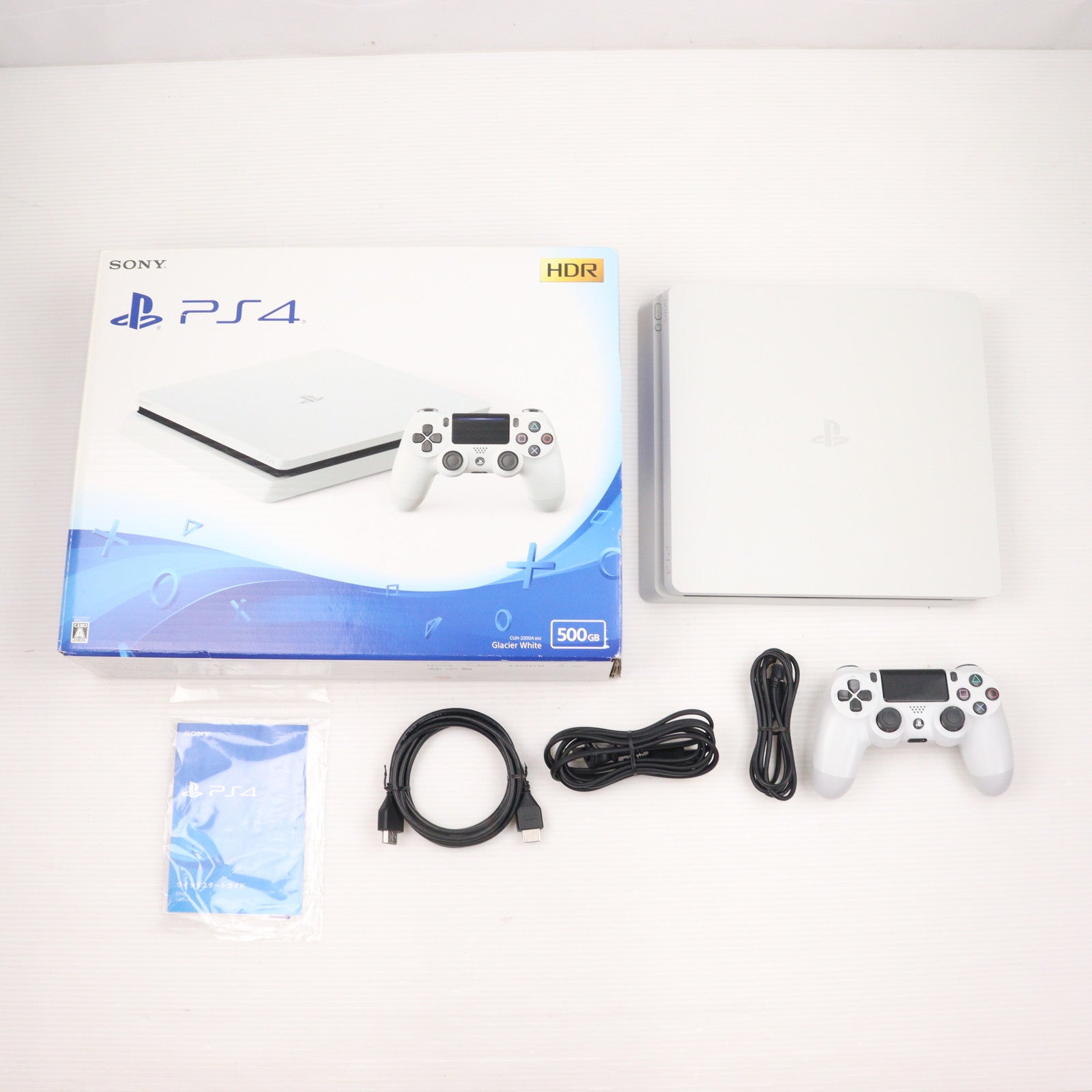 【中古即納】[PS4] (本体) プレイステーション4 PlayStation4 グレイシャー・ホワイト 500GB(CUH-2200AB02)(20180816)