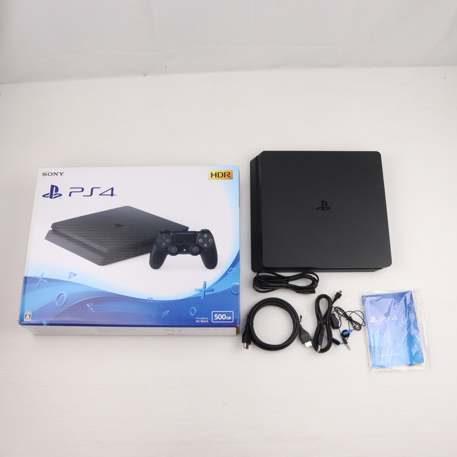 【中古即納】[PS4](本体) プレイステーション4 PlayStation4 ジェット・ブラック HDD500GB(CUH-2200AB01) ソニー・インタラクティブエンタテインメント (20180702)