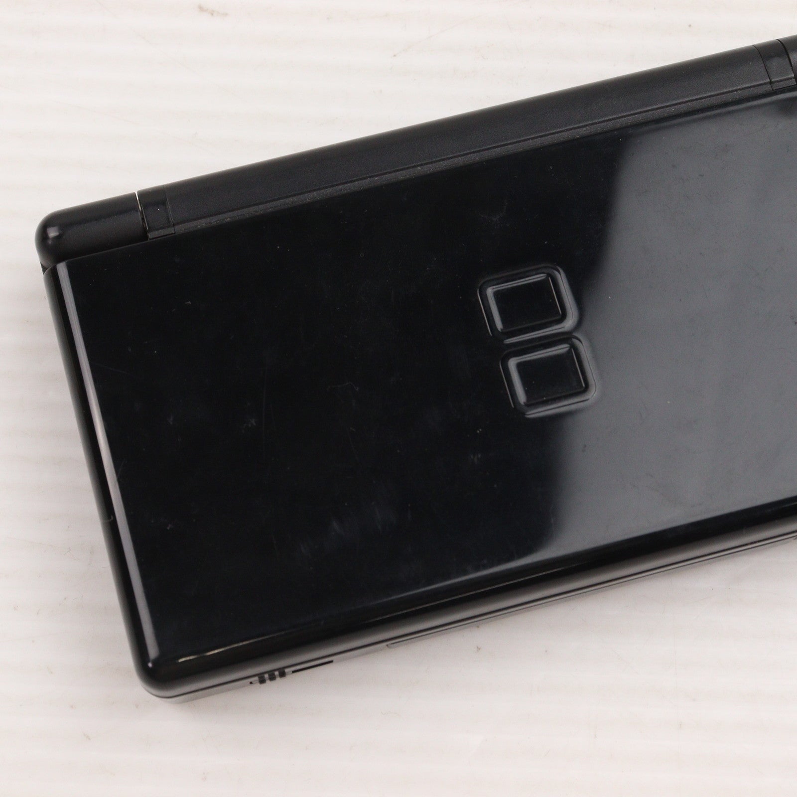 【中古即納】[NDS] (本体) ニンテンドーDS Lite(ライト) ジェットブラック 任天堂(USG-S-KA)(20060902)