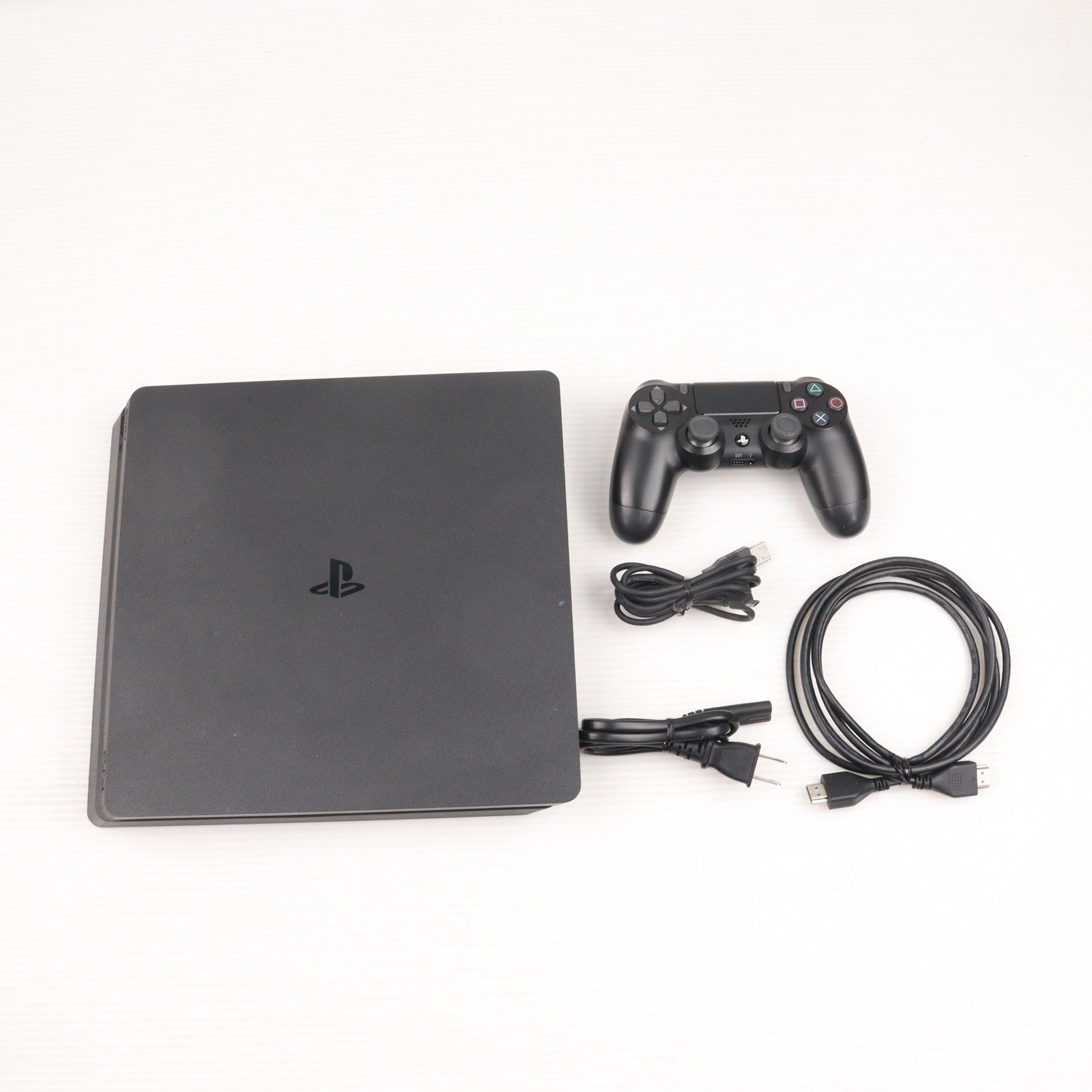 【中古即納】[PS4] (本体) PlayStation4(プレイステーション4) ジェット・ブラック HDD500GB SIE(CUH-2200AB01)(20180702)