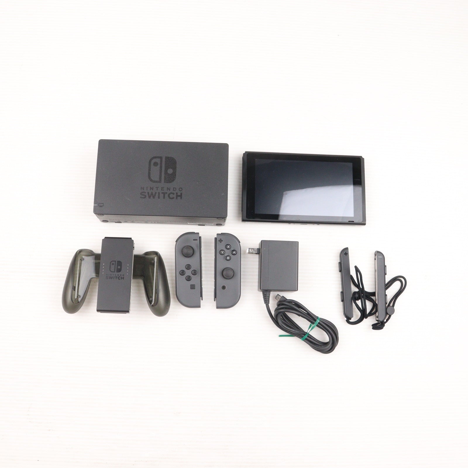 【中古即納】[Switch] (本体) Nintendo Switch(ニンテンドースイッチ) Joy-Con(L)/R グレー 任天堂(HAC-S-KAAAA)(20170303)