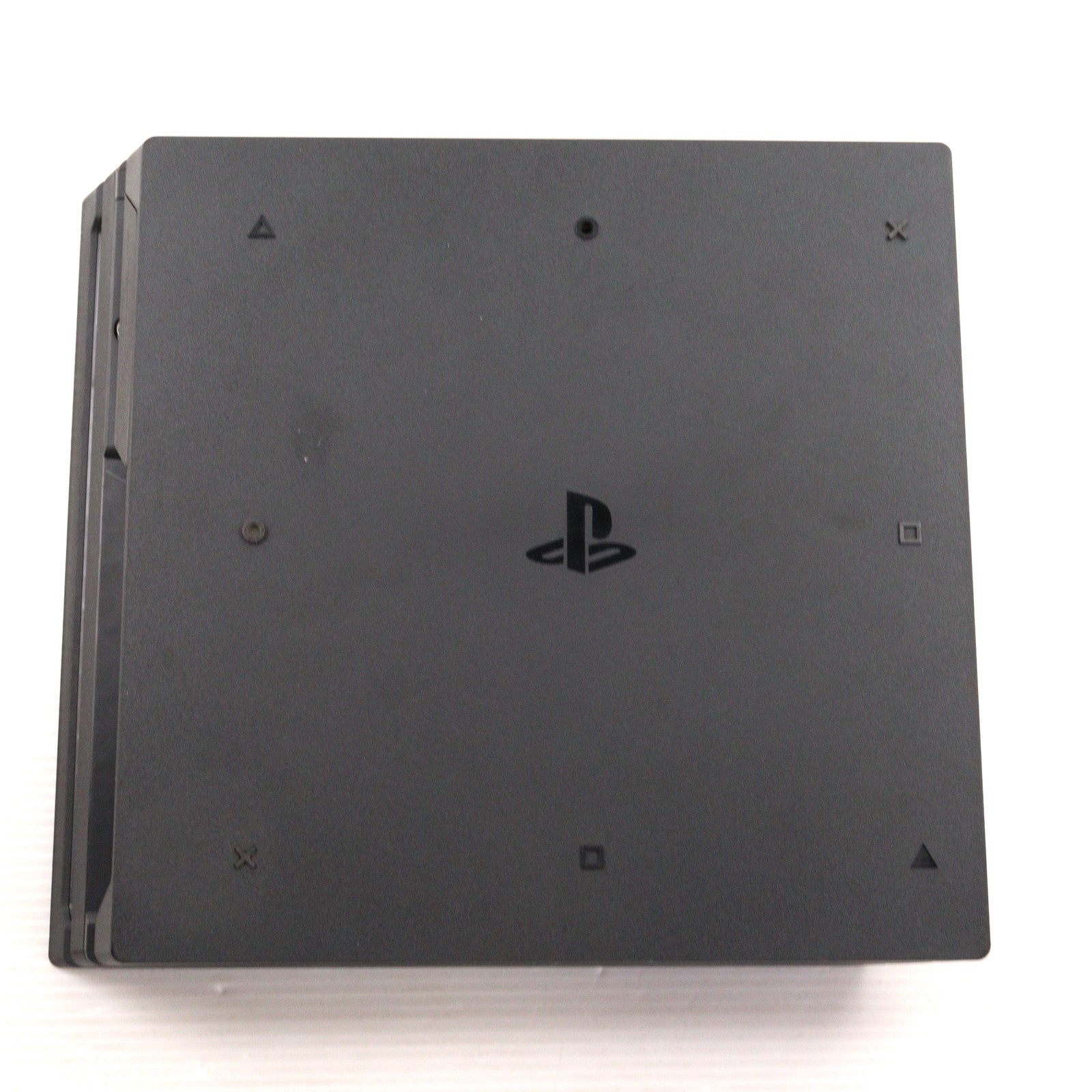 【中古即納】[PS4] (本体) PlayStation4 Pro(プレイステーション4 プロ) ジェット・ブラック 1TB SIE(CUH-7200BB01)(20181012)