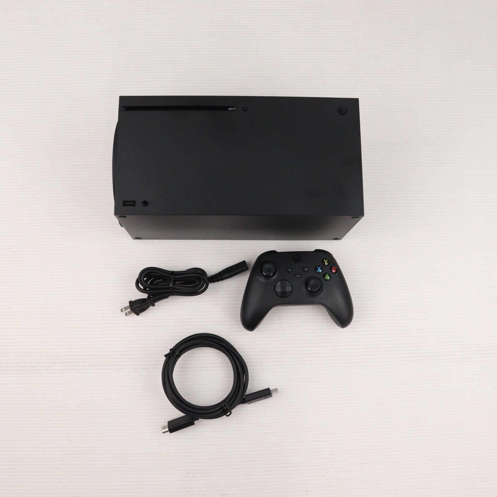 【中古即納】[XboxX/S] (本体) Xbox Series X 1TB 日本マイクロソフト(RRT-00015)(20201110)