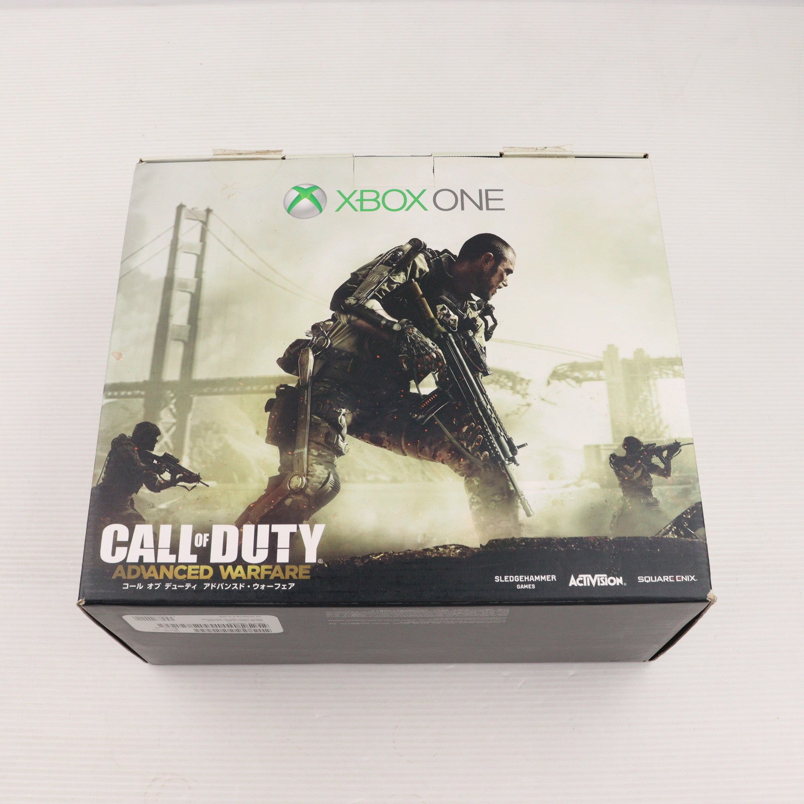 【中古即納】[XboxOne] (本体) Xbox One 1TB 「コール オブ デューティ アドバンスド・ウォーフェア」リミテッドエディション 日本マイクロソフト(5C7-00017)(20141113)