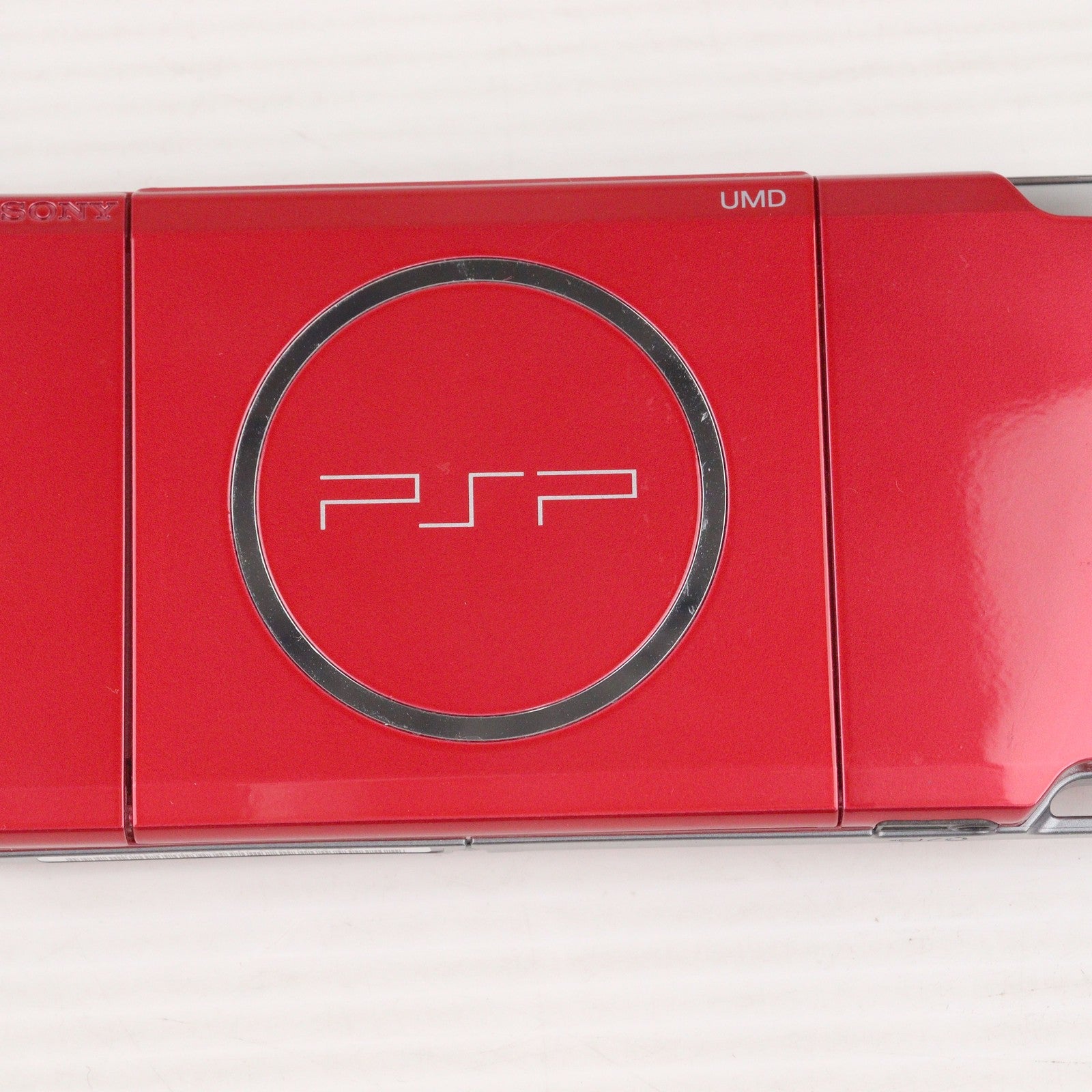 【中古即納】[PSP] (本体) PSP プレイステーション・ポータブル ラディアント・レッド SCE(PSP-3000RR)(20090305)