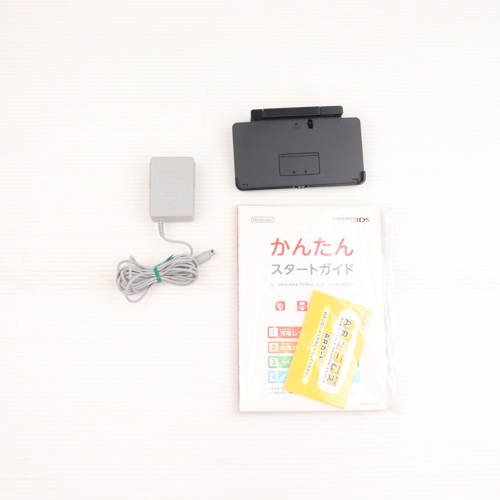 【中古即納】[3DS] (本体) ニンテンドー3DS アクアブルー 任天堂(CTR-S-BAAA)(20110226)