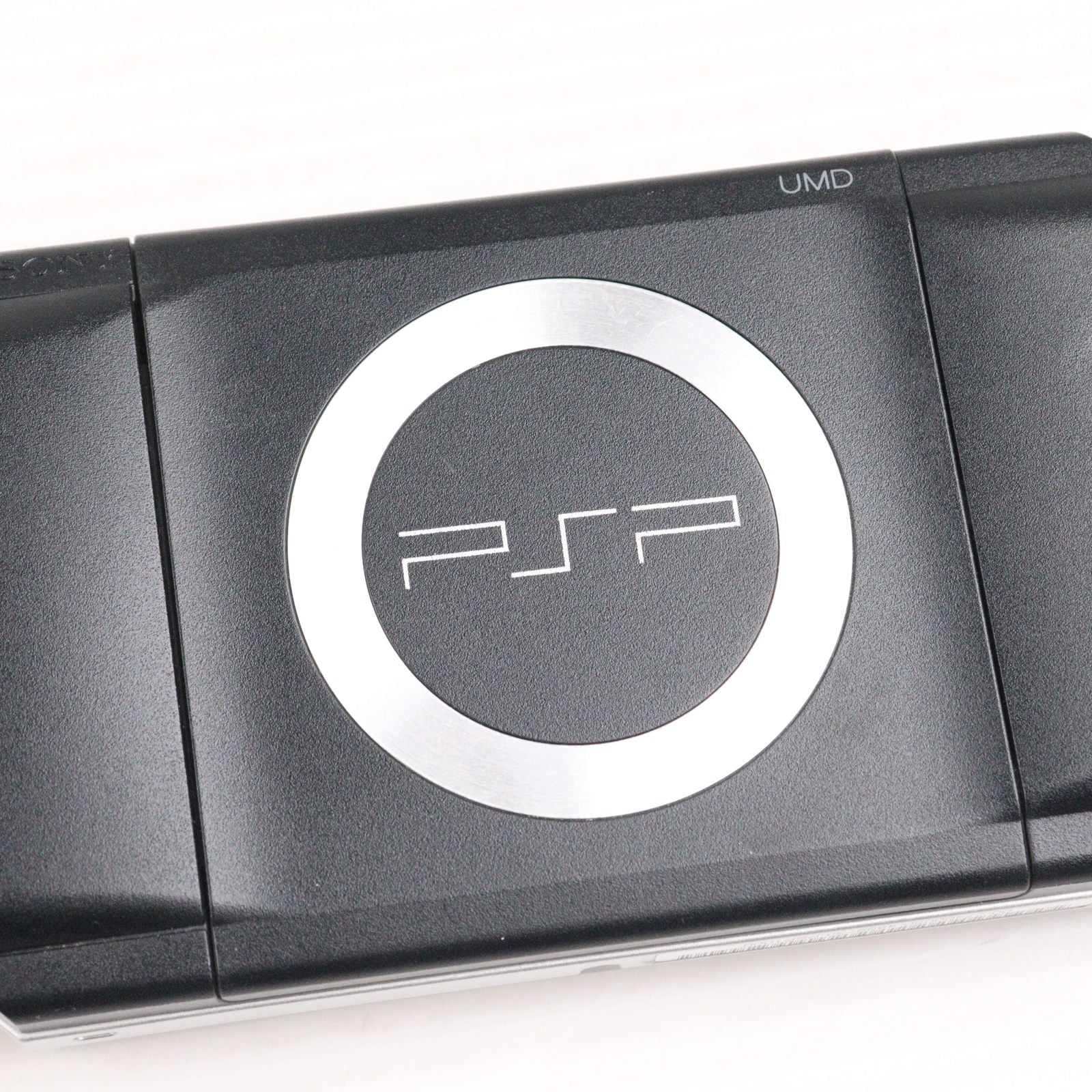 【中古即納】[PSP] (本体) PlayStation Portable(プレイステーション・ポータブル) ブラック SCE(PSP-1000)(20041212)