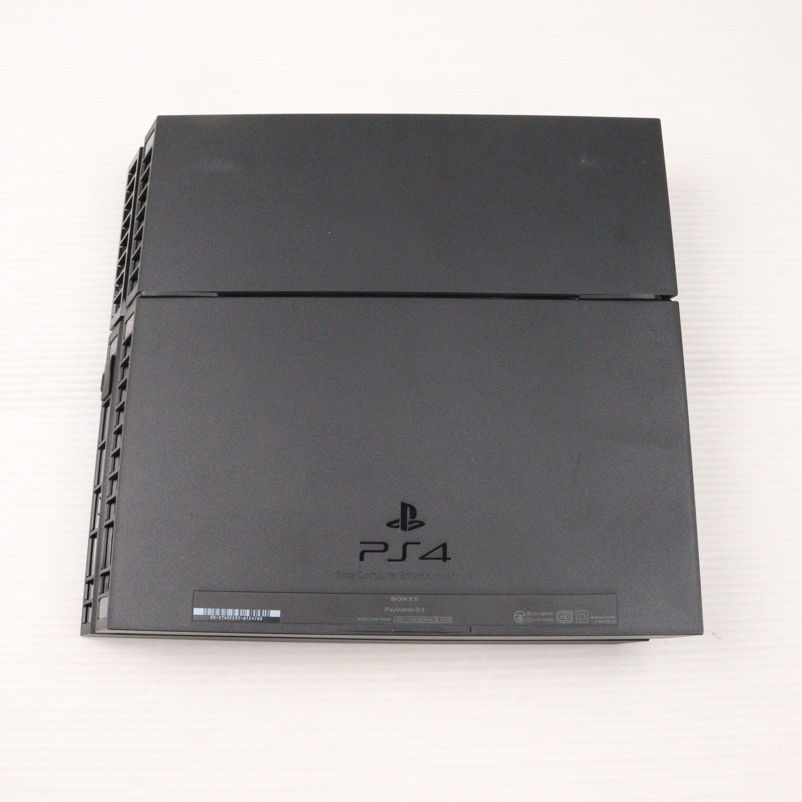 【中古即納】[PS4] (本体) プレイステーション4 PlayStation4 ジェット・ブラック HDD500GB SCE(CUH-1000AB01)(20140222)