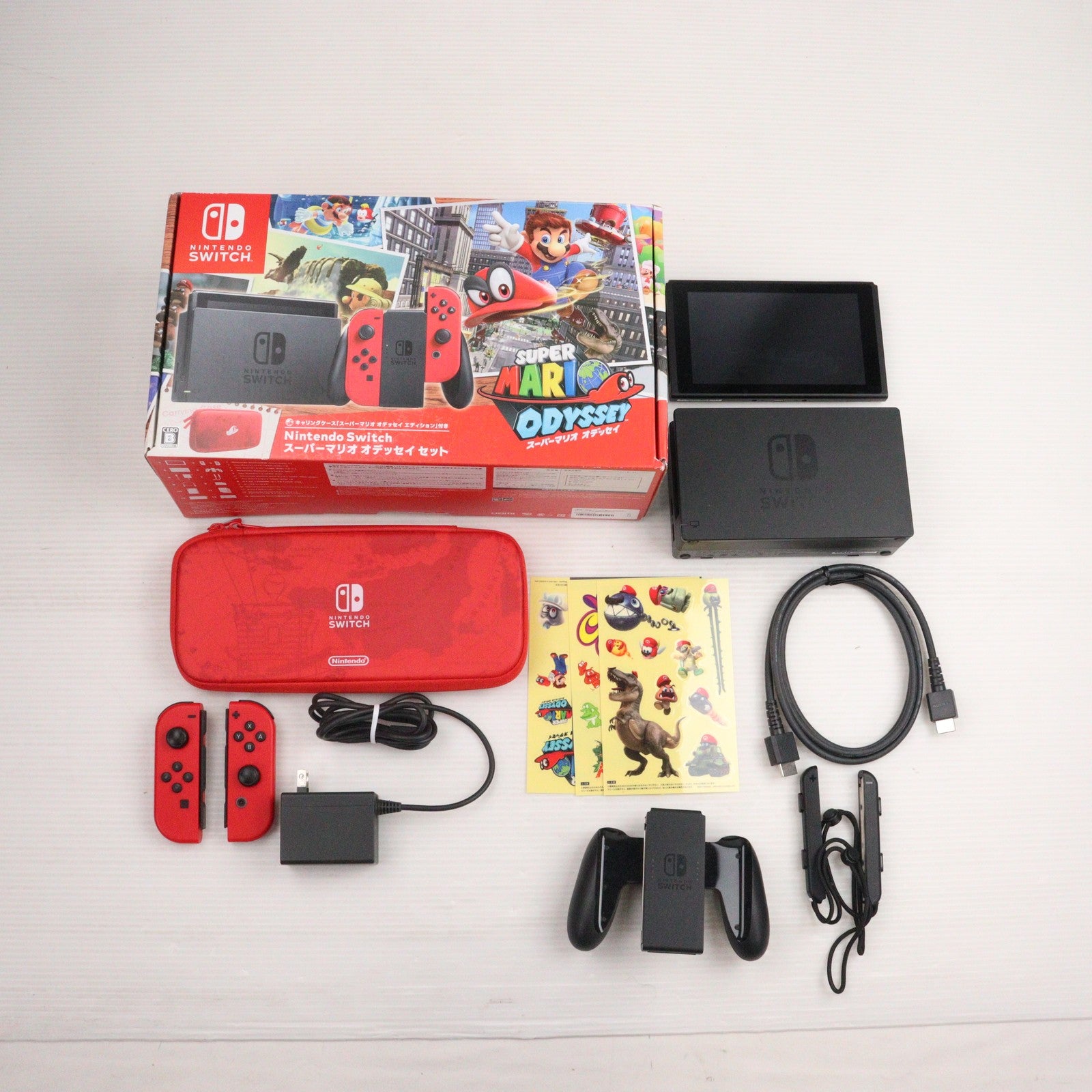 【中古即納】[Switch] (本体)(保護フィルム無し) Nintendo Switch(ニンテンドースイッチ) スーパーマリオ オデッセイセット 任天堂(HAC-S-KADEE)(20171027)