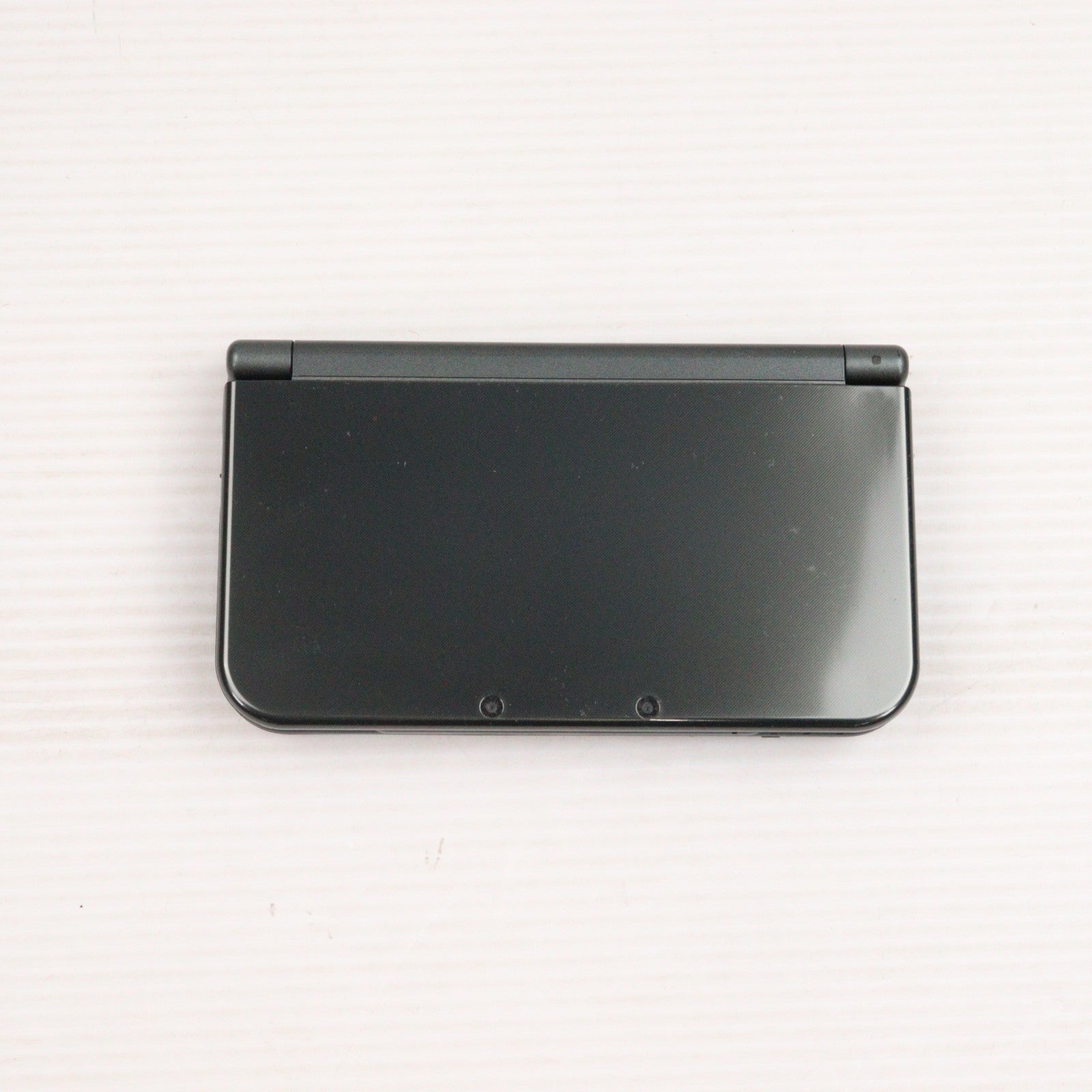 【中古即納】[3DS] (本体) Newニンテンドー3DS LL メタリックブラック 任天堂(RED-S-VAAA)(20141011)