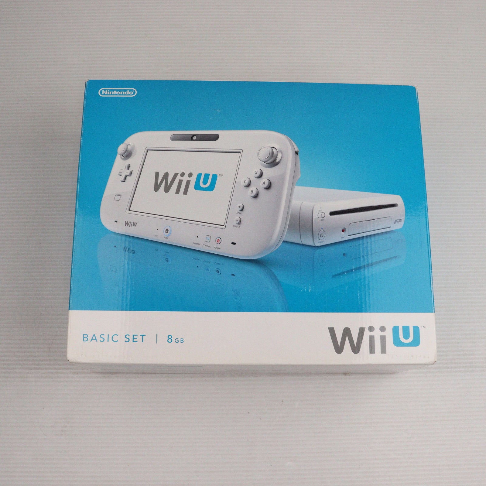 【中古即納】[WiiU] (本体) Wii U ベーシックセット 白 BASIC SET Shiro(本体メモリー8GB) 任天堂(WUP-S-WAAA)(20121208)