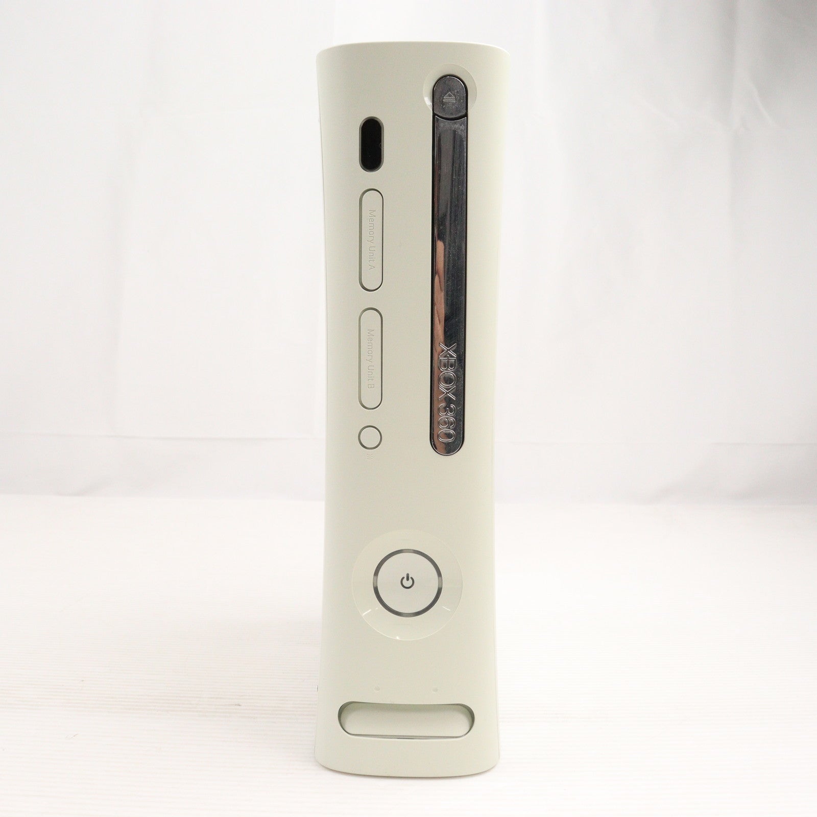 【中古即納】[Xbox360] (本体) Xbox 360 HDMI端子搭載型 マイクロソフト(B4J-00113)(20080101)