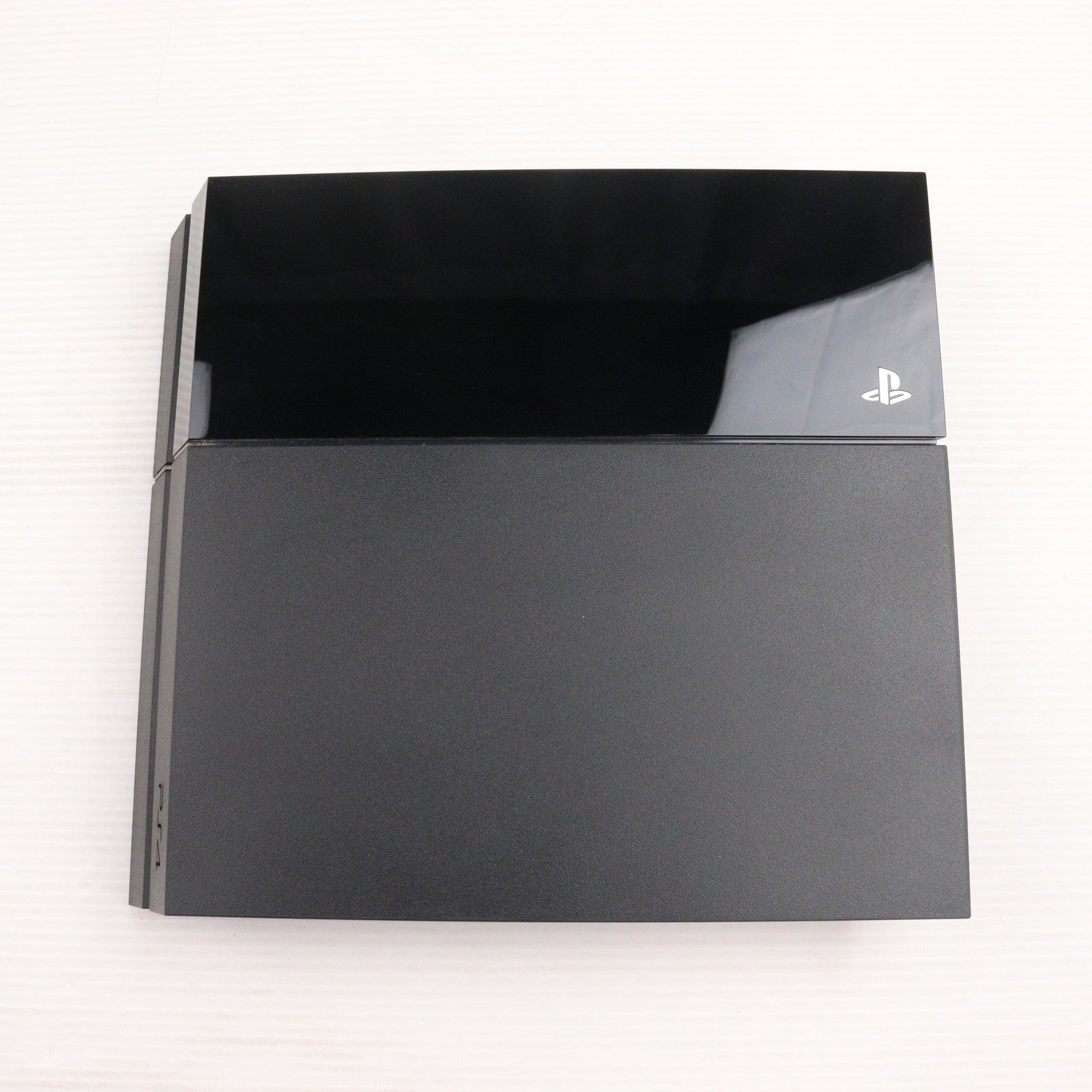 【中古即納】[PS4] (本体) PlayStation 4(プレイステーション4) ジェット・ブラック HDD500GB SCE(CUH-1100AB01)(20141009)