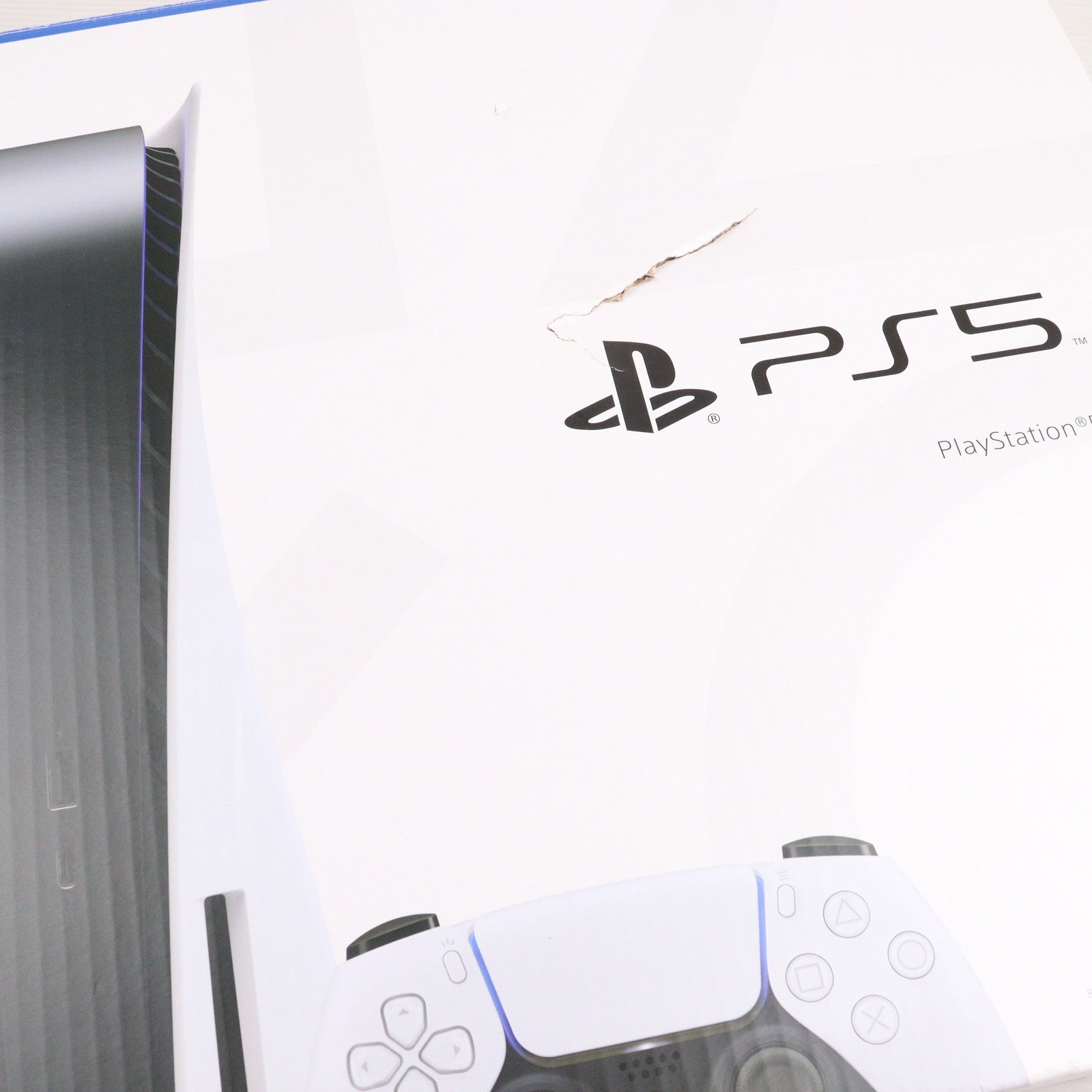 【中古即納】[PS5] (本体) PlayStation 5(プレイステーション5) SIE(CFI-1200A01)(20220915)