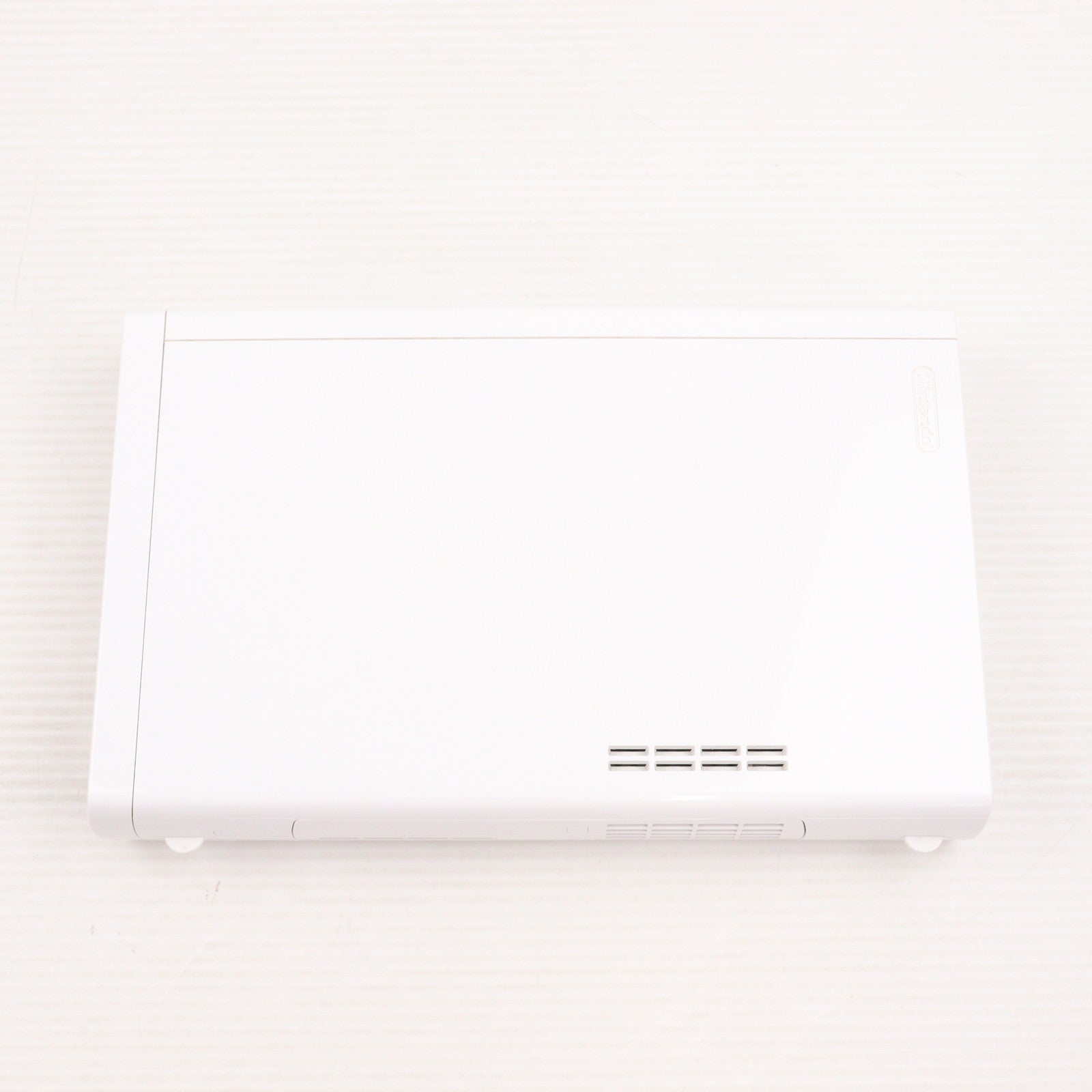 【中古即納】[WiiU] (本体) Wii U プレミアムセット 白 PREMIUM SET shiro(本体メモリー32GB) 任天堂(WUP-S-WAFC)(20130713)
