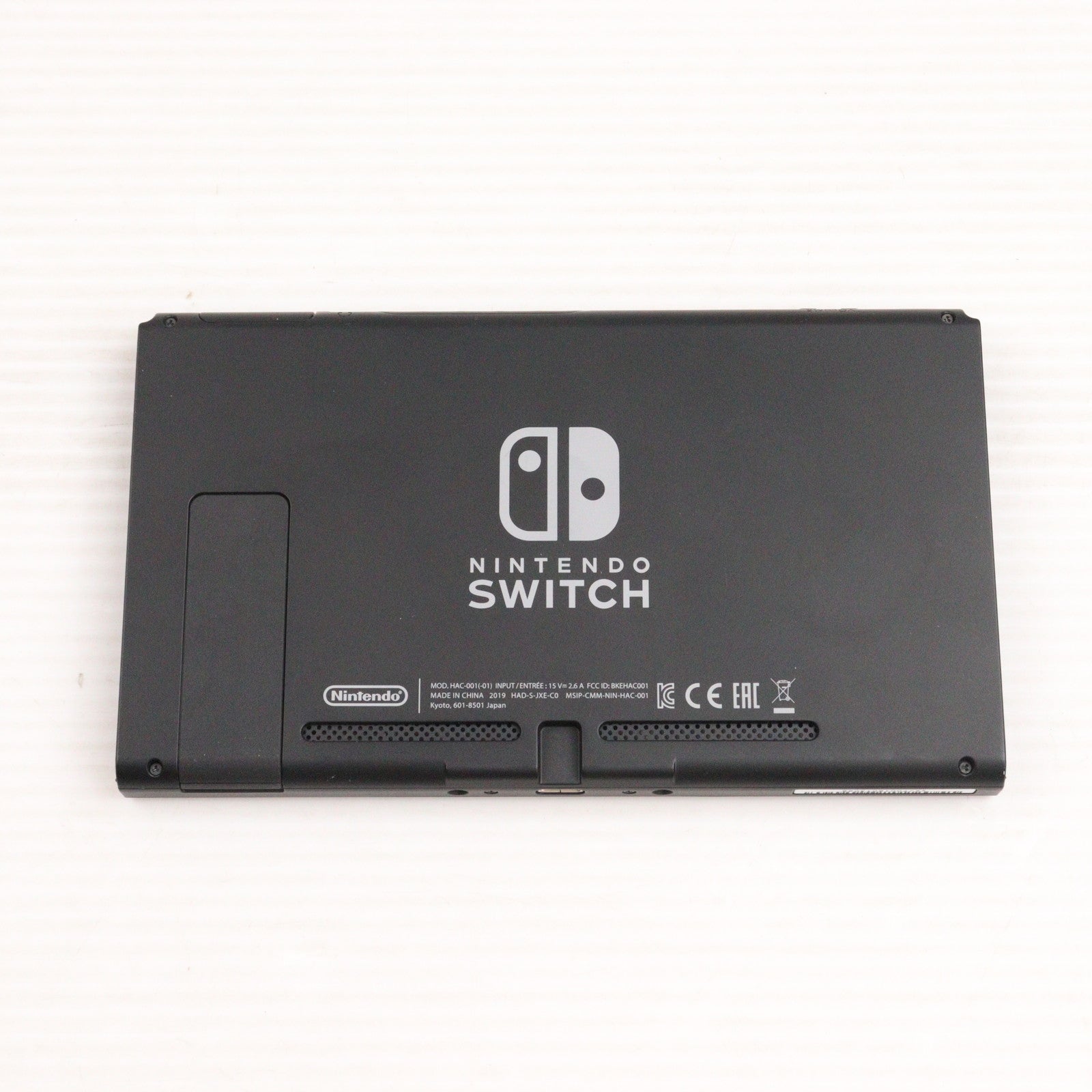 【中古即納】[Switch] (本体) Nintendo Switch(ニンテンドースイッチ) Joy-Con(L)/R グレー 任天堂(HAD-S-KAAAA)(20190830)