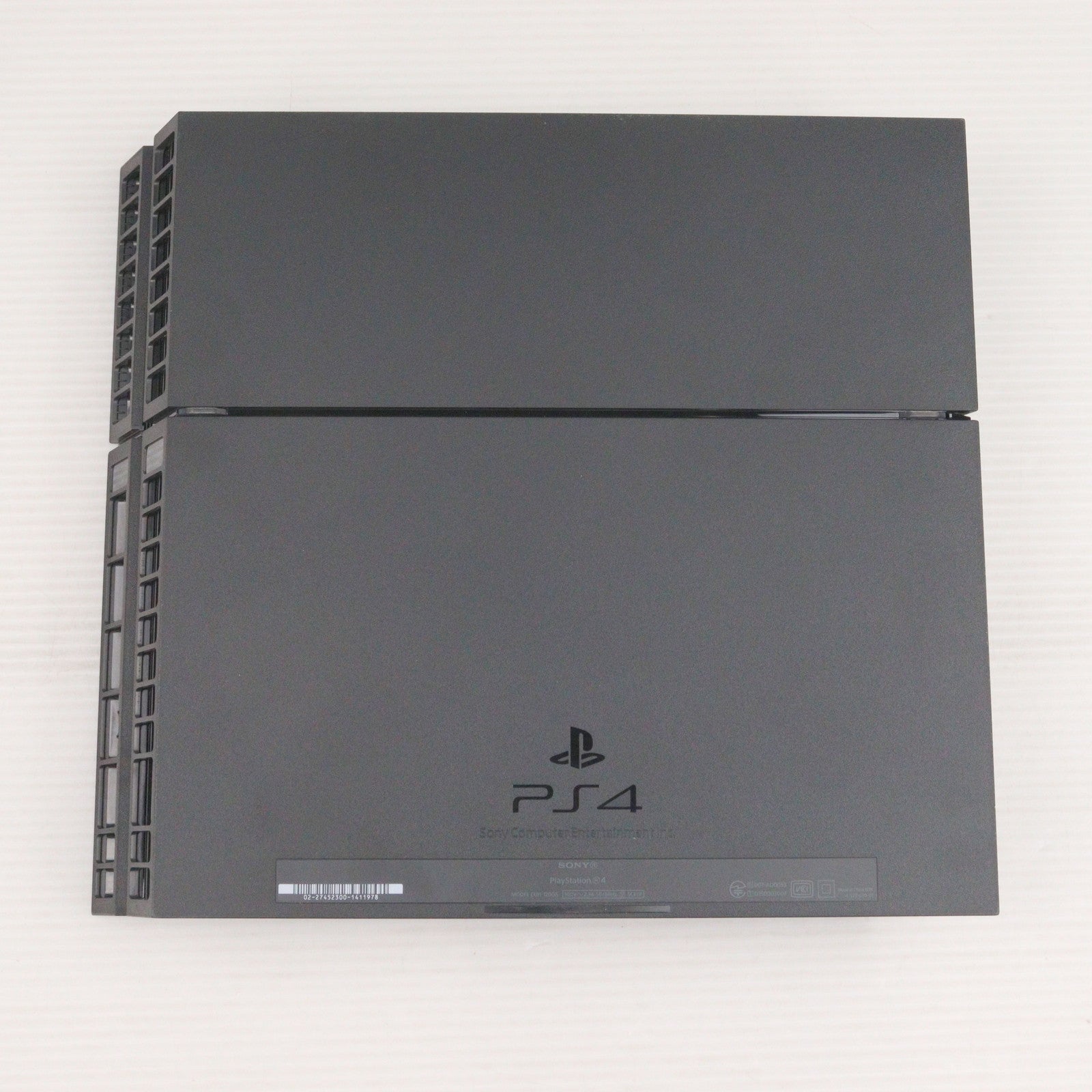 【中古即納】[PS4] (本体) PlayStation 4(プレイステーション4) ジェット・ブラック HDD500GB SCE(CUH-1200AB01)(20150625)