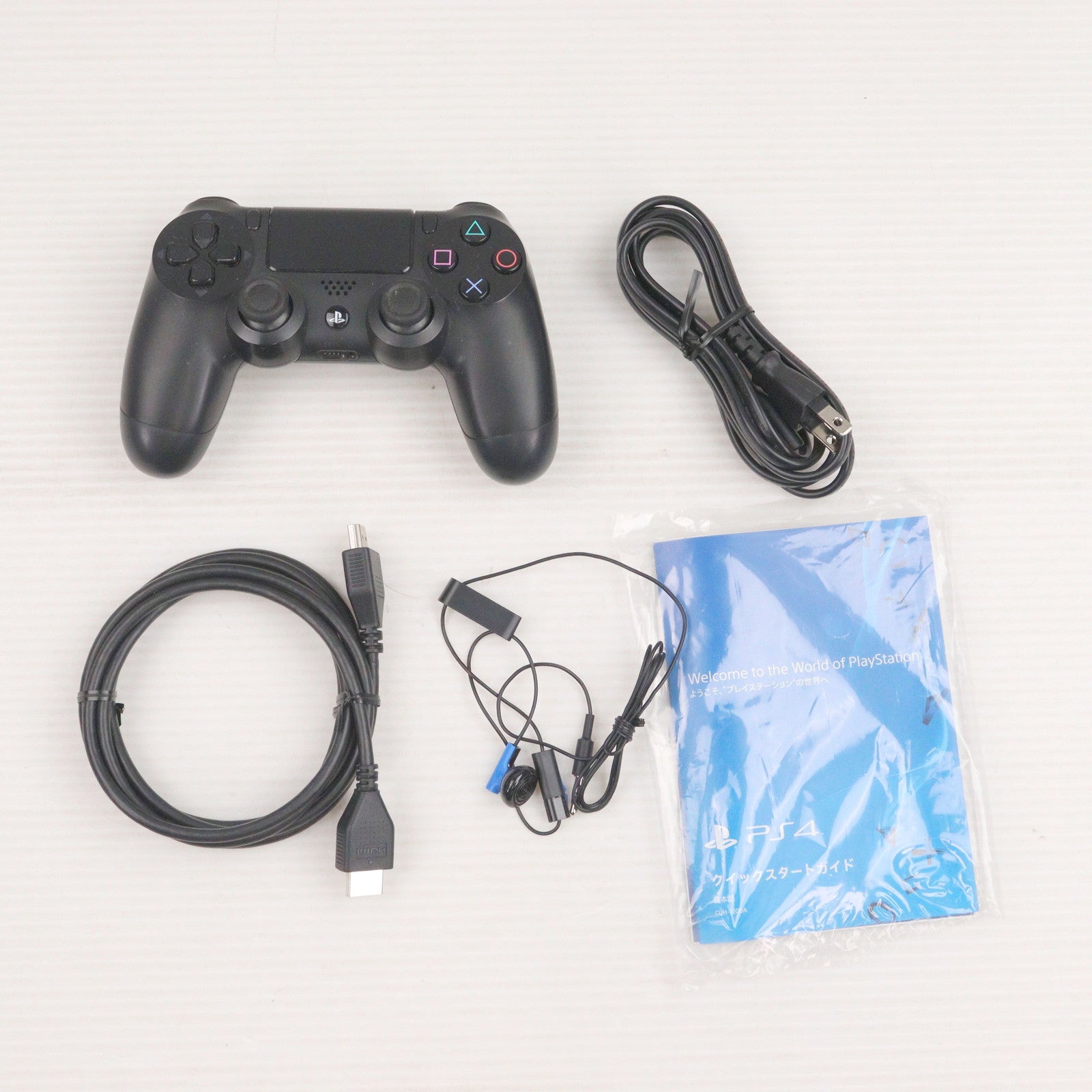 【中古即納】[PS4] (本体) PlayStation 4(プレイステーション4) ジェット・ブラック HDD500GB SCE(CUH-1200AB01)(20150625)