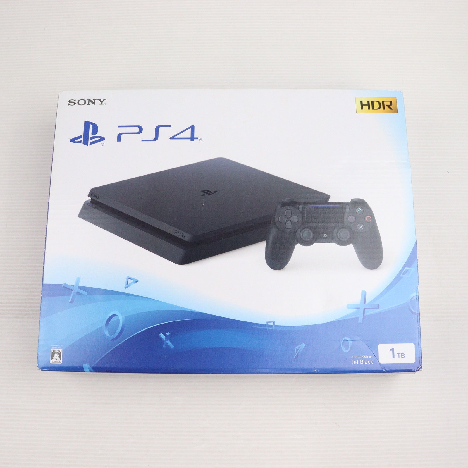 【中古即納】[PS4] (本体) PlayStation 4(プレイステーション4) ジェット・ブラック 1TB SIE(CUH-2100BB01)(20170704)