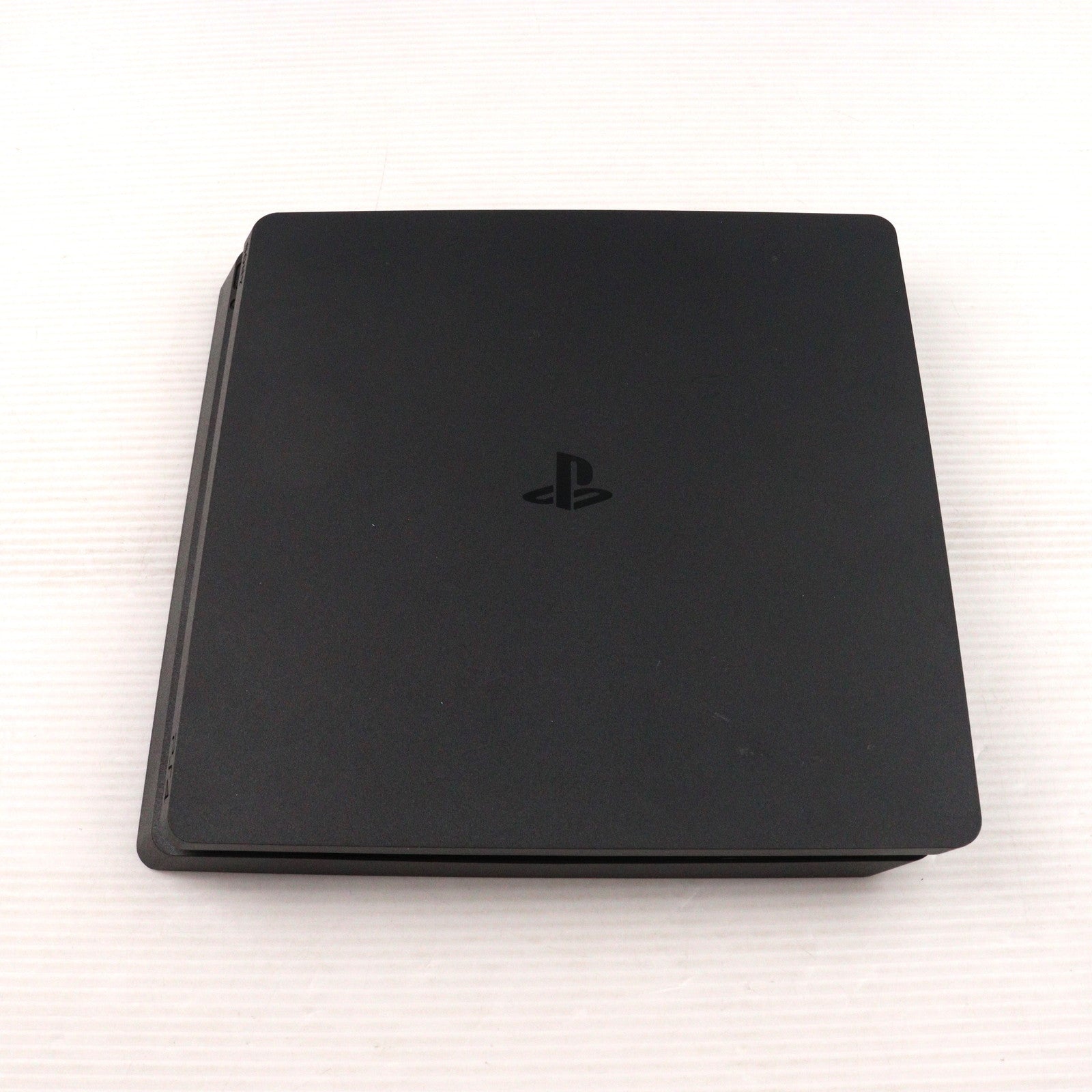 【中古即納】[PS4] (本体) PlayStation 4(プレイステーション4) ジェット・ブラック HDD500GB SIE(CUH-2200AB01)(20180702)