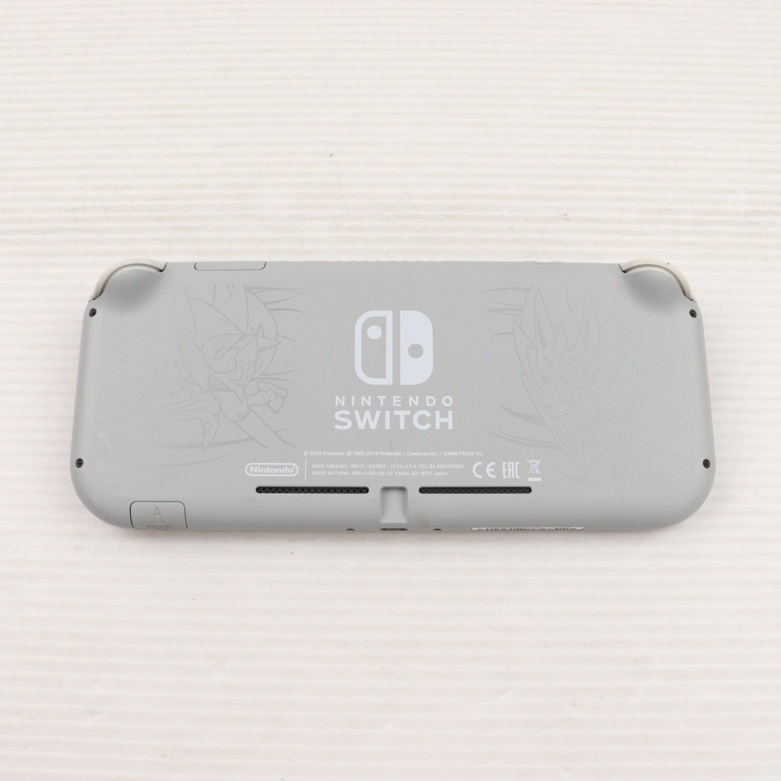 【中古即納】[Switch] (本体) Nintendo Switch Lite(ニンテンドースイッチライト) ザシアン・ザマゼンタ 任天堂(HDH-S-GBZAA)(20191101)